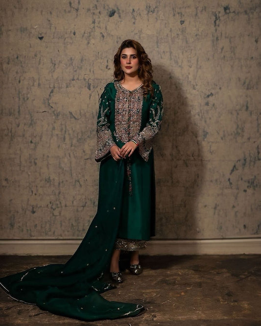 Kubra emerald green embroidered three-piece formal outfit full look with trailing dupatta