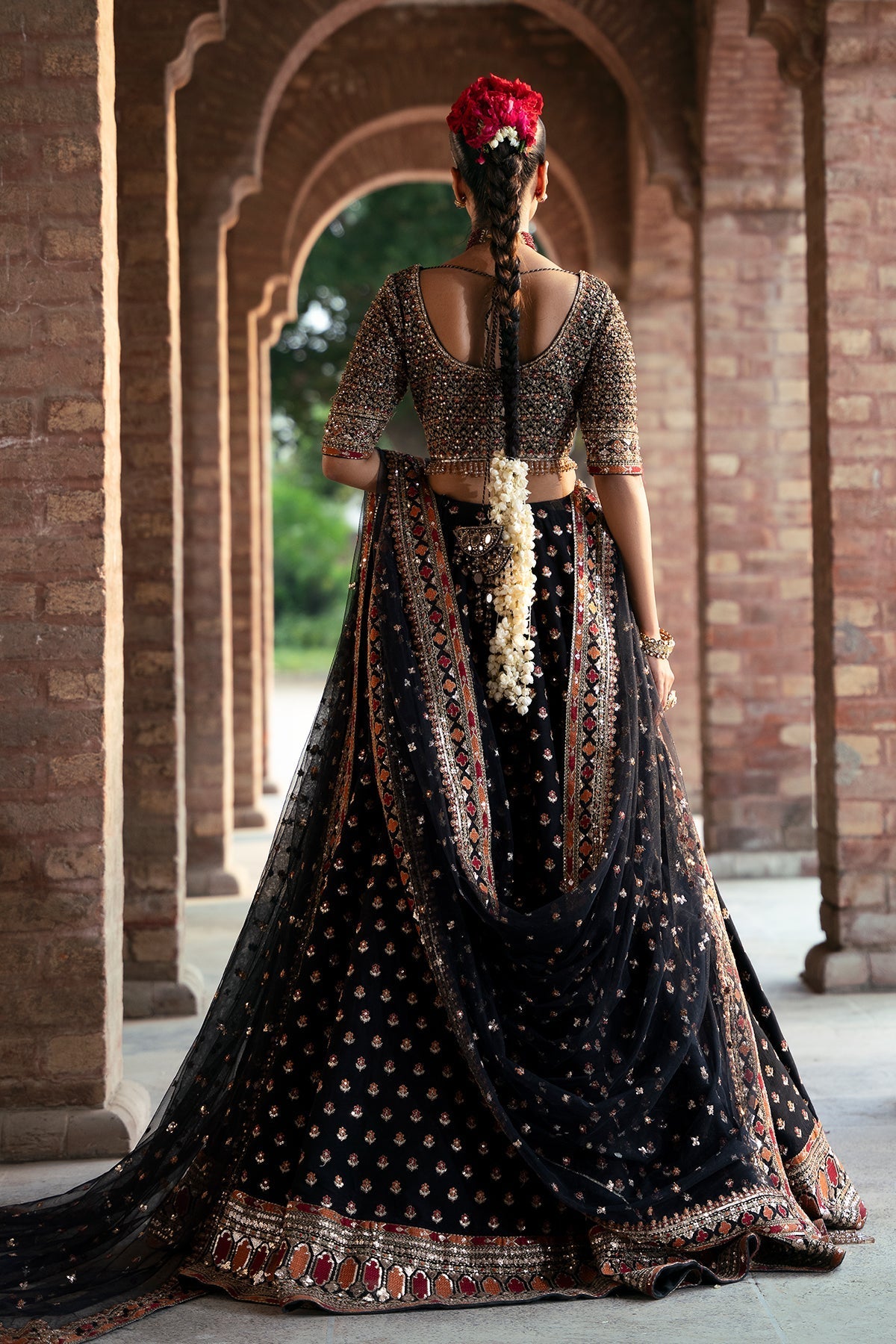 Mina Kashif Fizza Style — Mairaz Lehenga