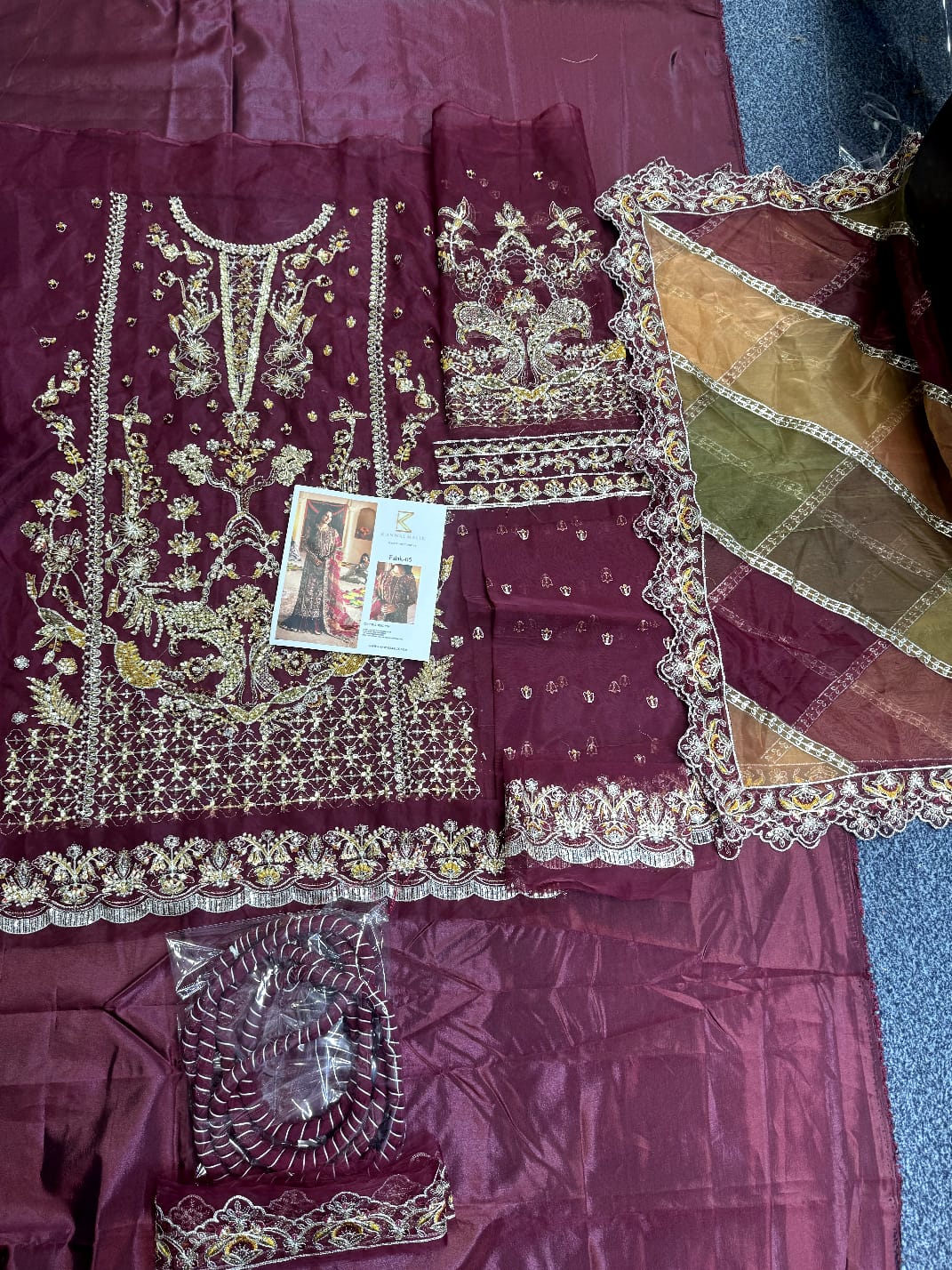 Kanwal Malik – Falak Style
