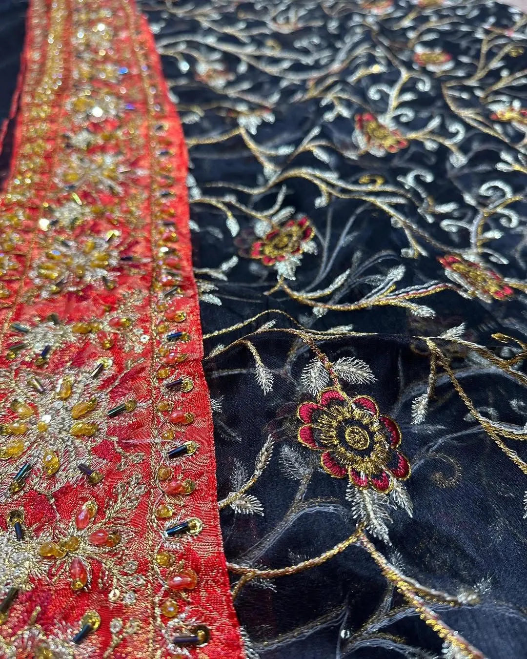 Haris Shakeel – Shayna Style, navy embroidered panel with red border