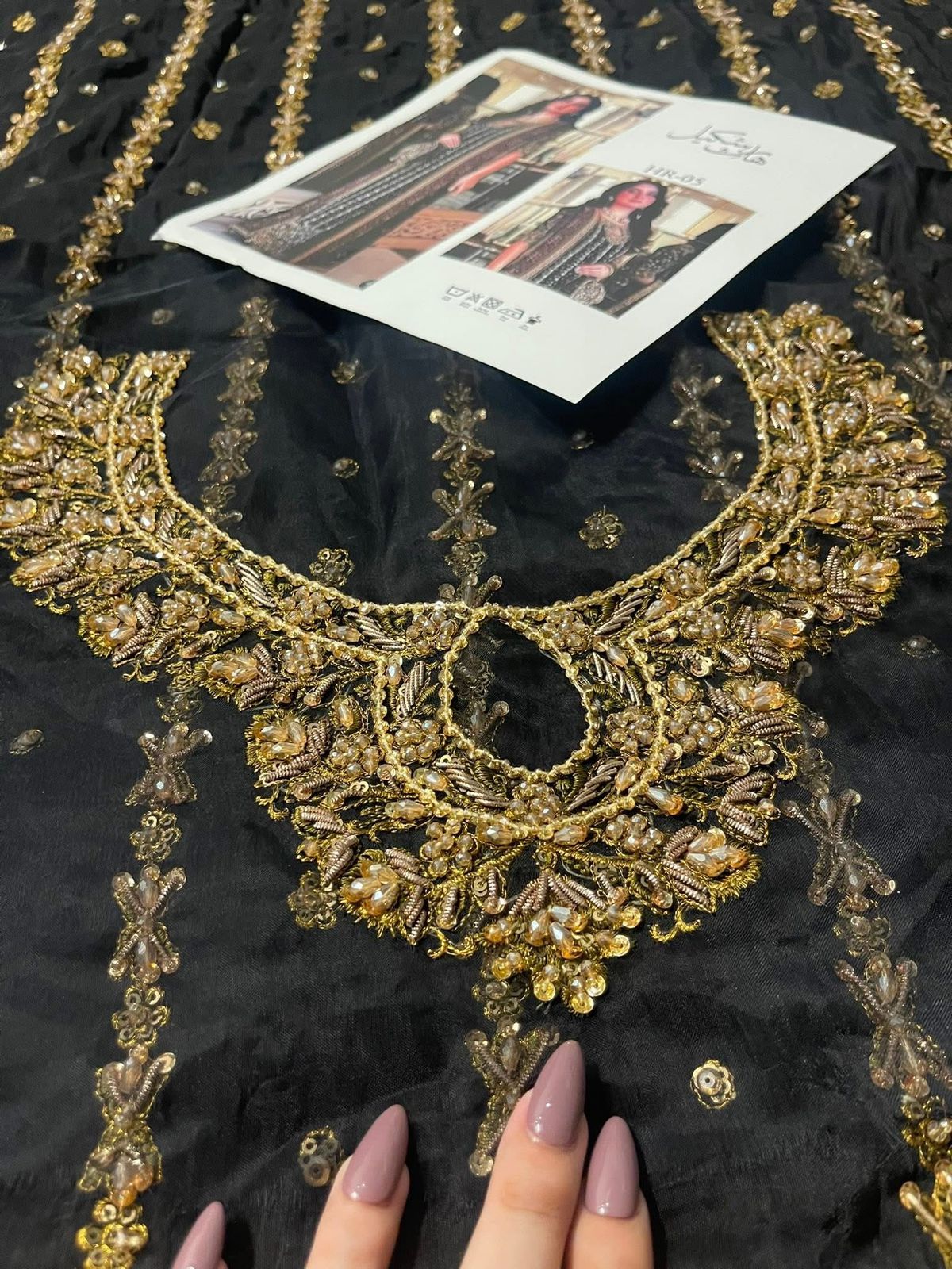Haris Shakeel – Zainab Style, fabric and embroidery detail 2