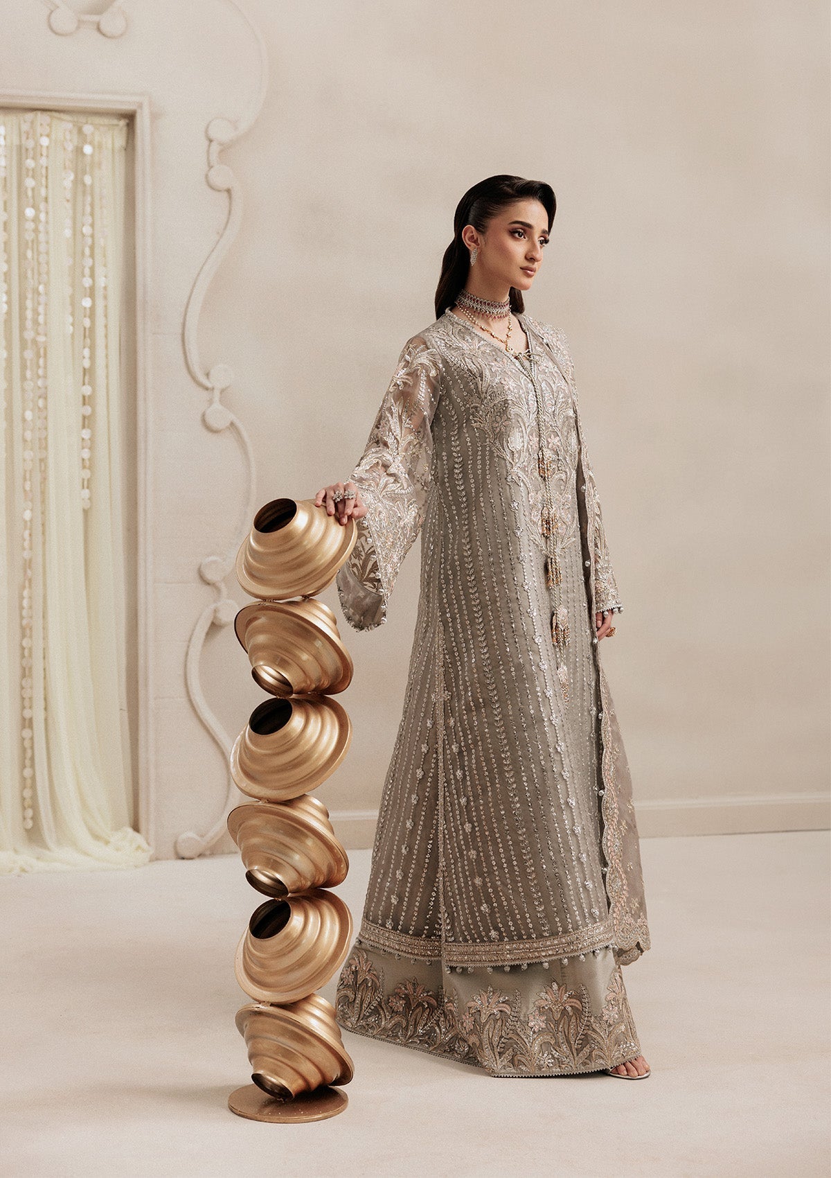 Aik Atelier Aikshaam Look 02 Style — Mairaz Three-Piece Suit