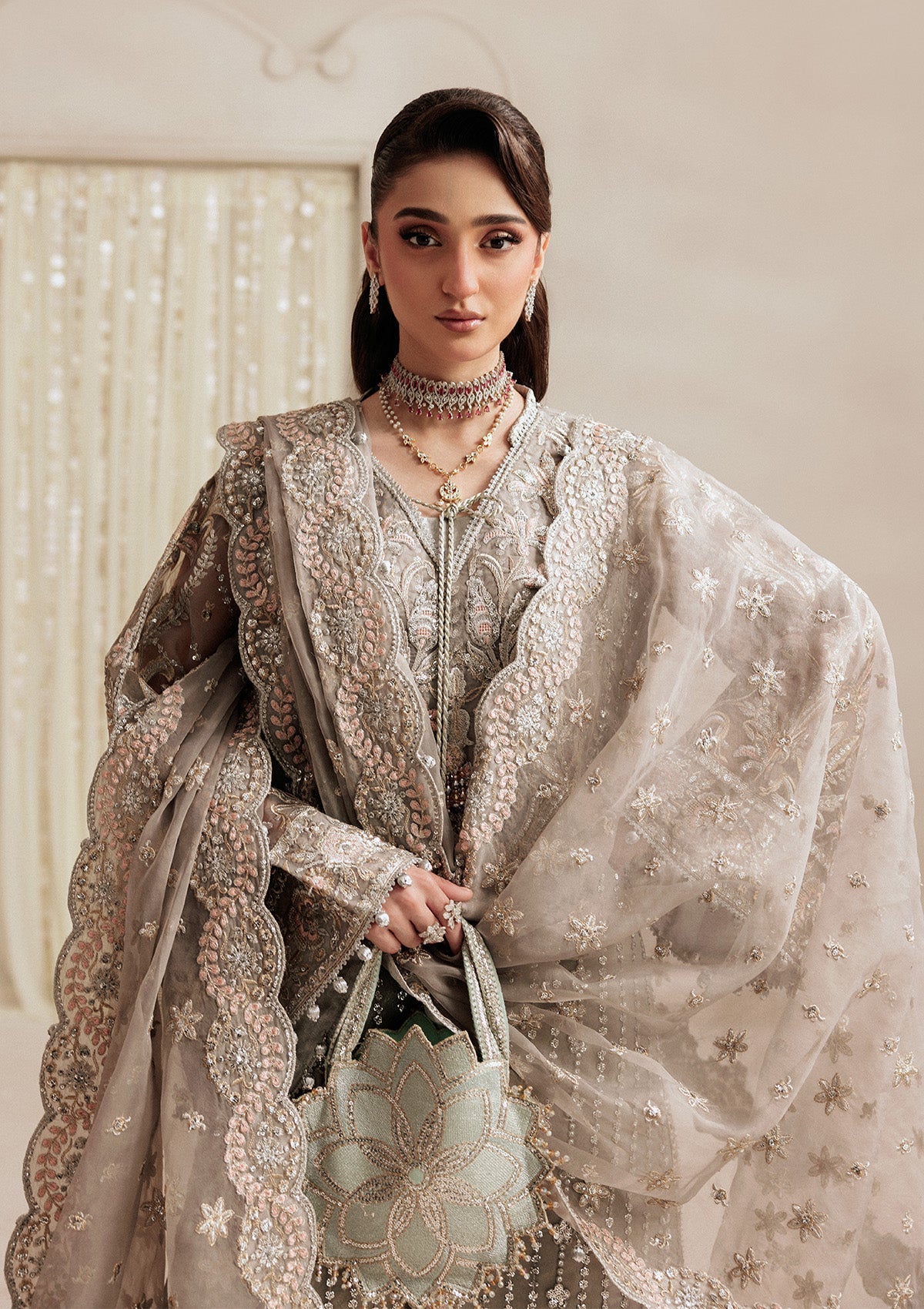 Aik Atelier Aikshaam Look 02 Style — Mairaz Three-Piece Suit
