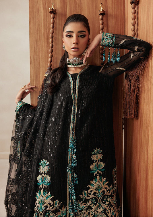 Aik Atelier Aikshaam Look 05 Style — Mairaz Three-Piece Suit
