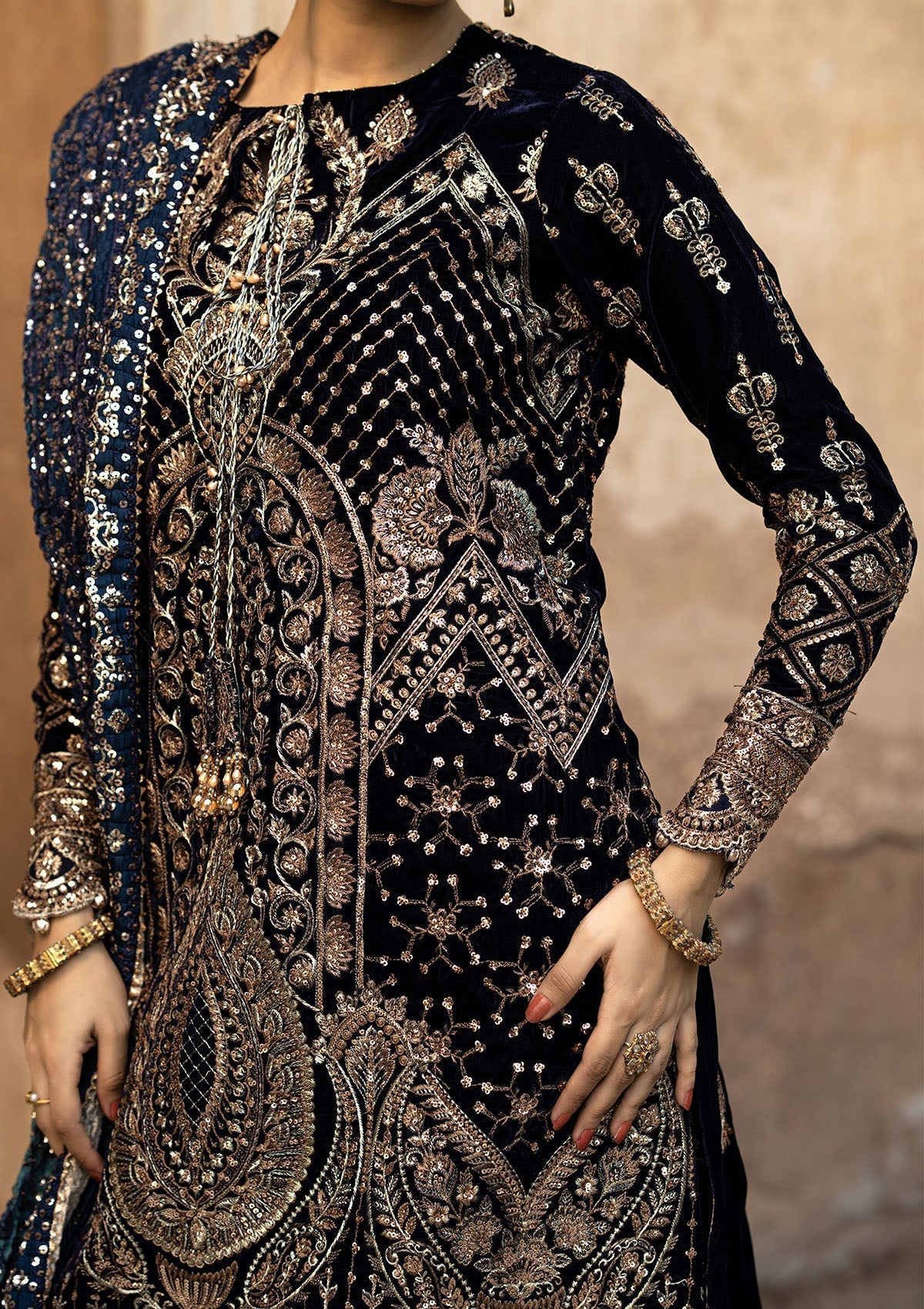 Aik Atelier Dastoor Look 07 Style — Mairaz Three-Piece Suit