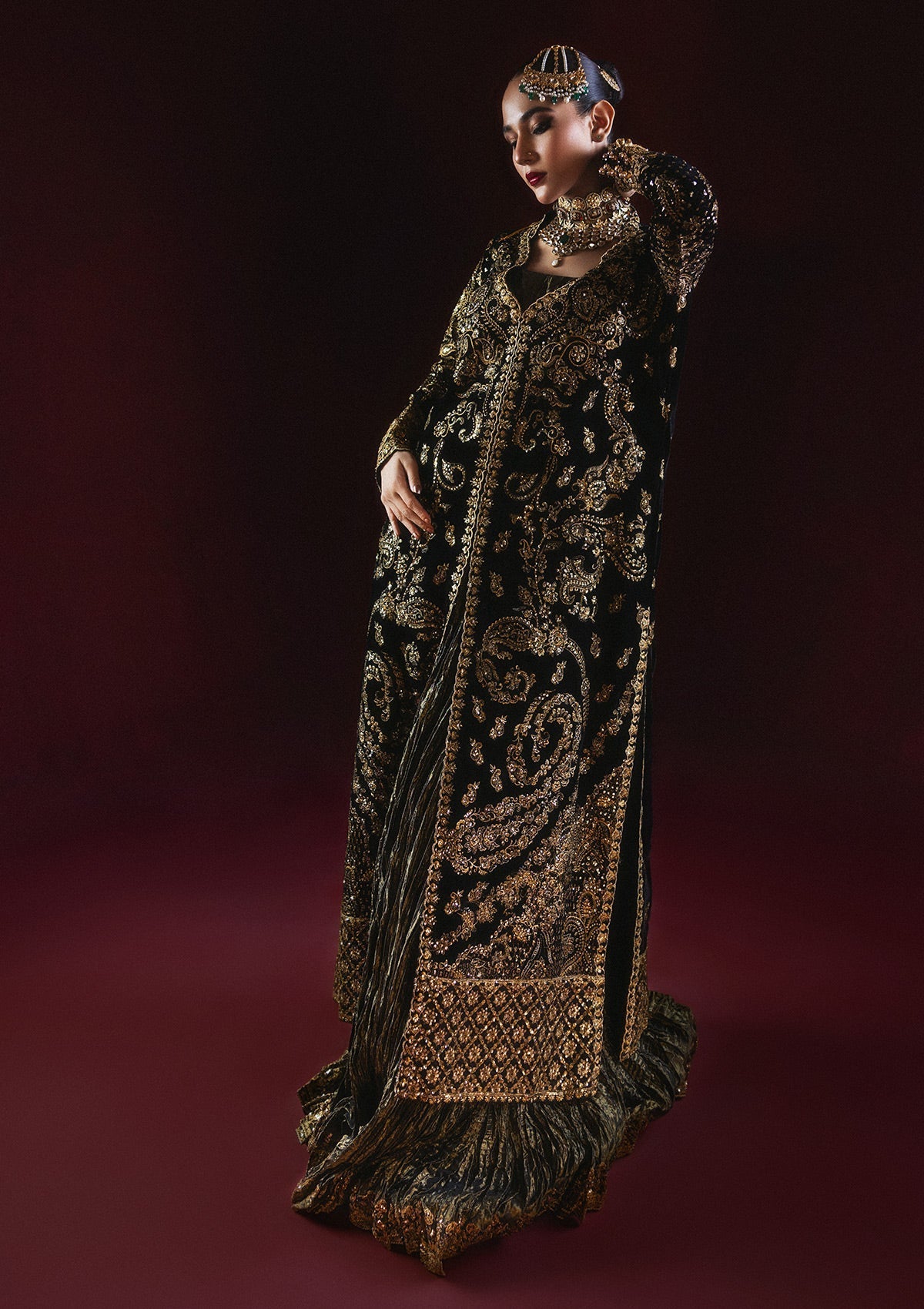 Aik Atelier Dastoor A2408 reference — black velvet three-piece suit, view 8 | Mairaz