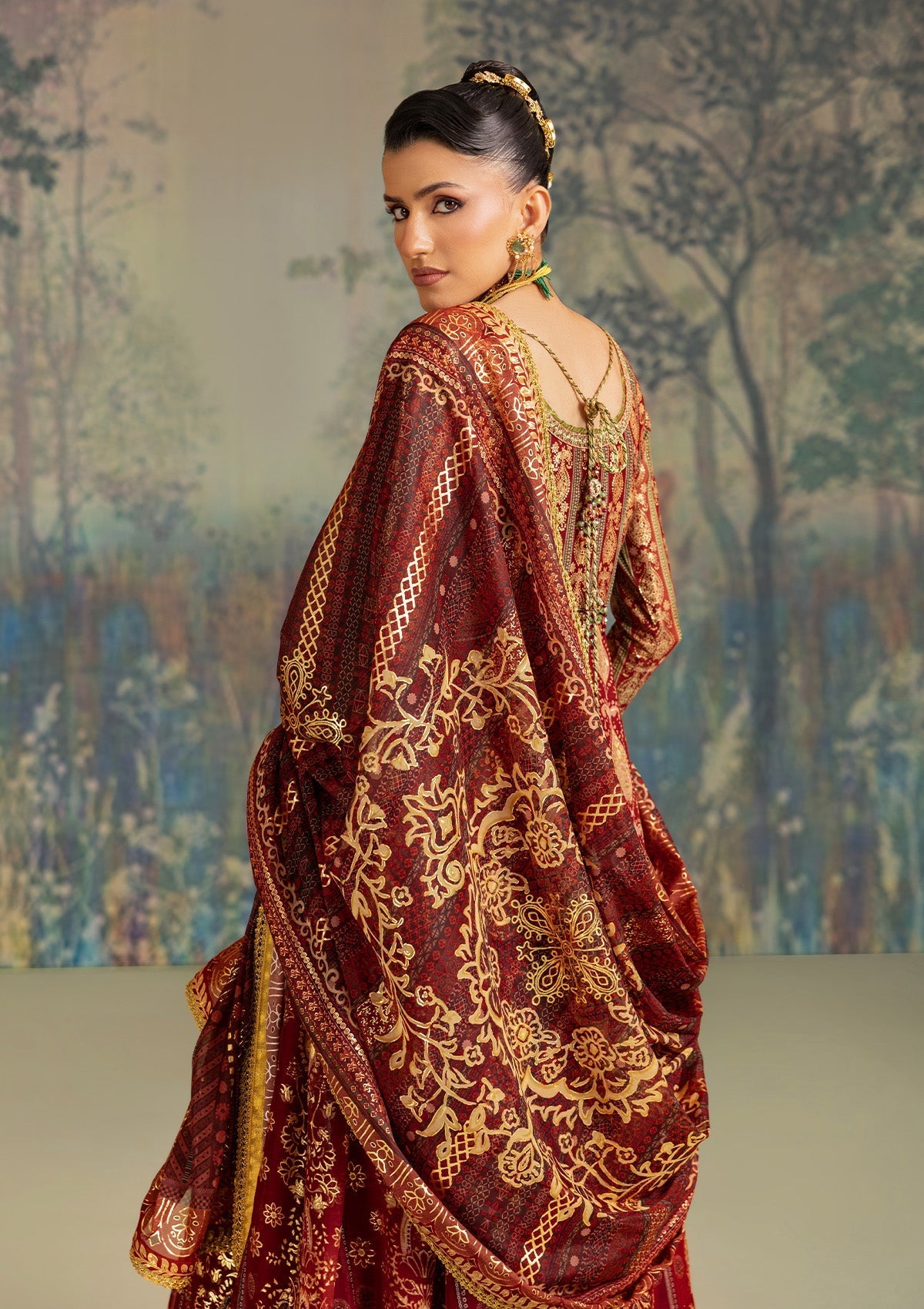 Aik Atelier Lady Aik Look 01 Style — Mairaz Three-Piece Suit