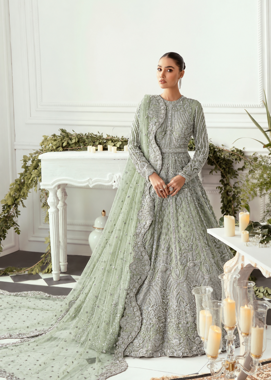 Akbar Aslam Hyacinth Pistachio bridal maxi dupatta detail