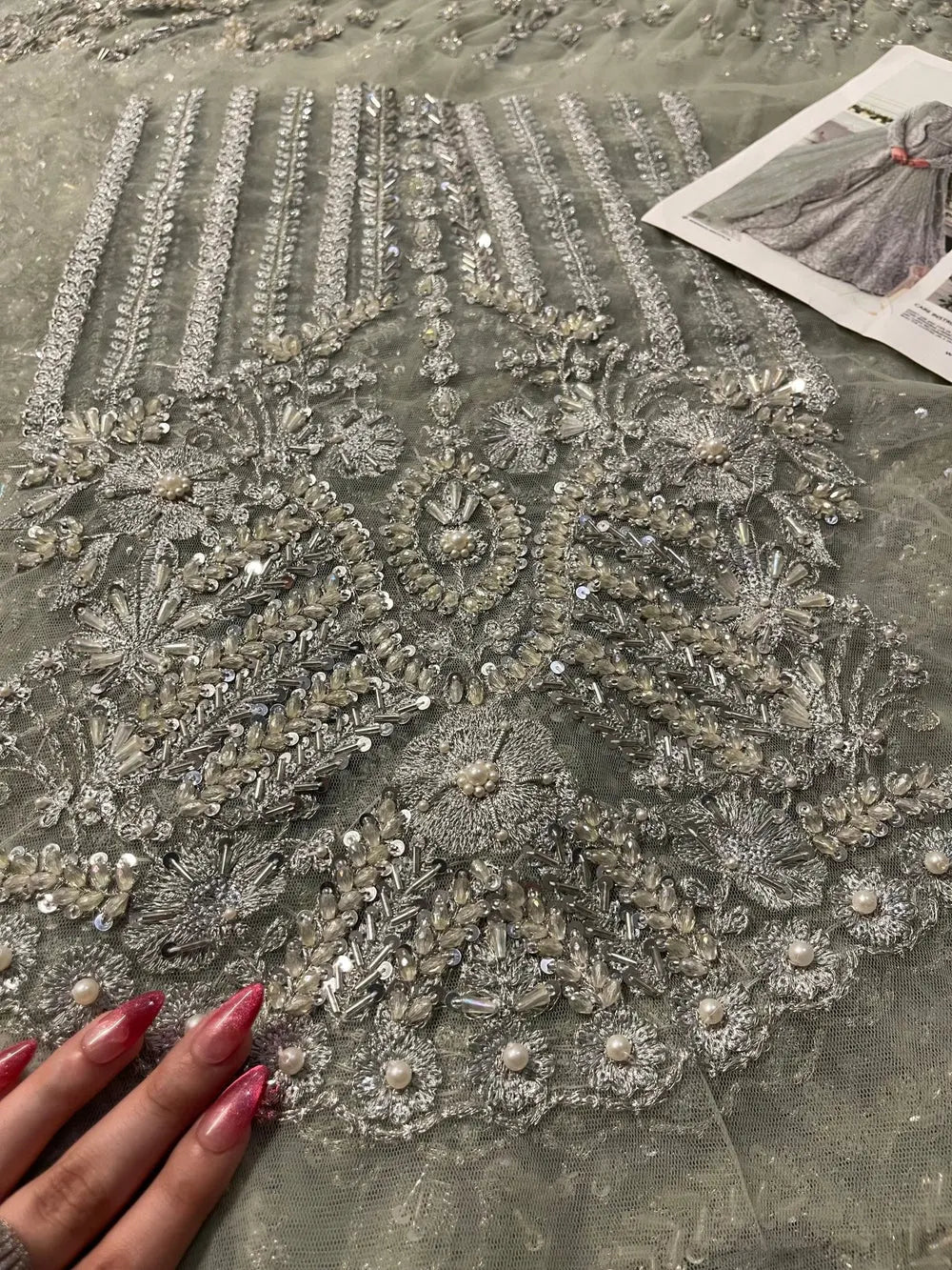 Akbar Aslam – Hyacinth AK-02 Style, border embroidery detail
