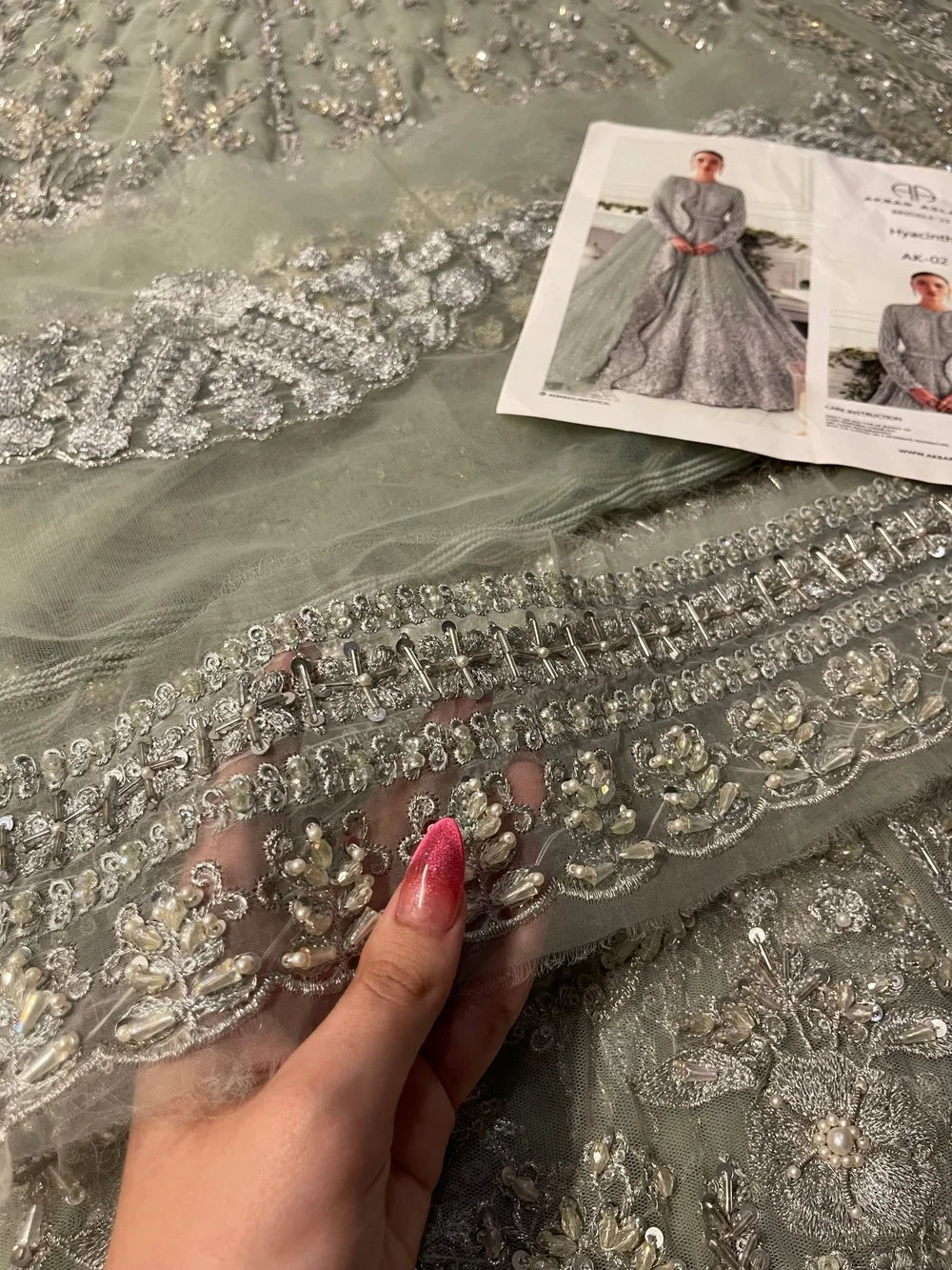 Akbar Aslam – Hyacinth AK-02 Style, hand-embellished detail