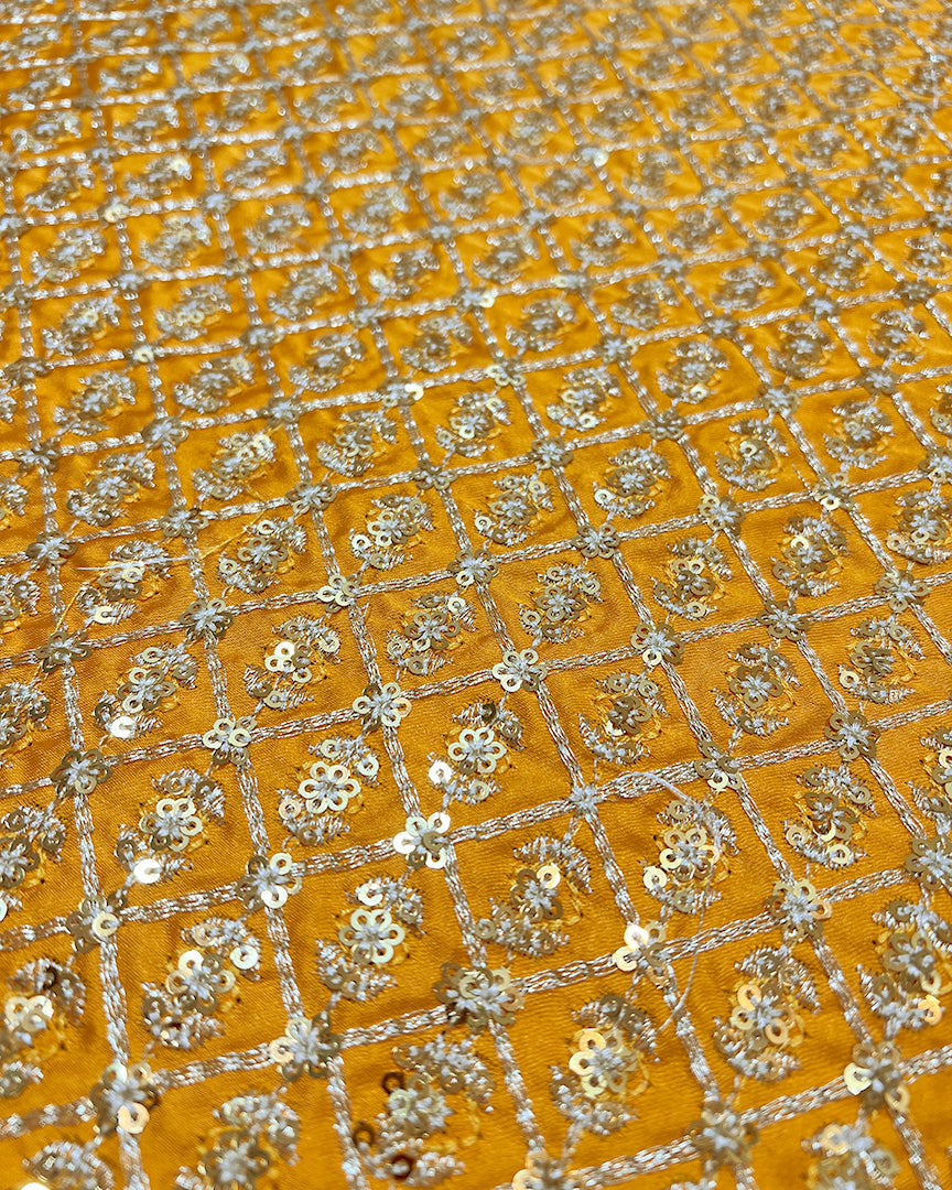 Aneela's Mehndi & Mayu Saree style design reference — blouse work