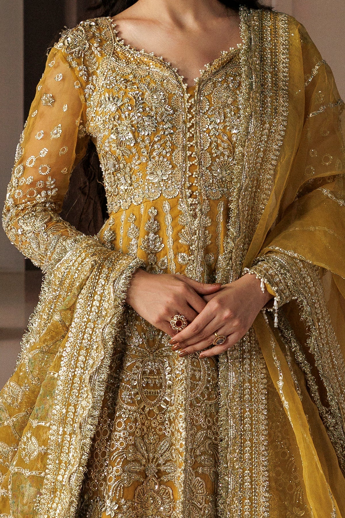 Aylin made by Mairaz campaign reference embroidery detail