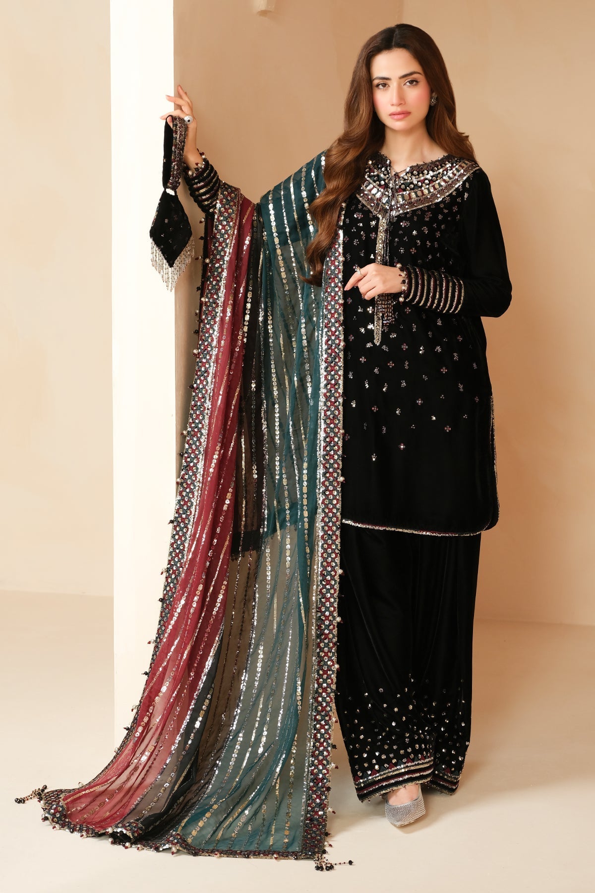 Jazmin VF-2037 Style — Mairaz Three-Piece Suit