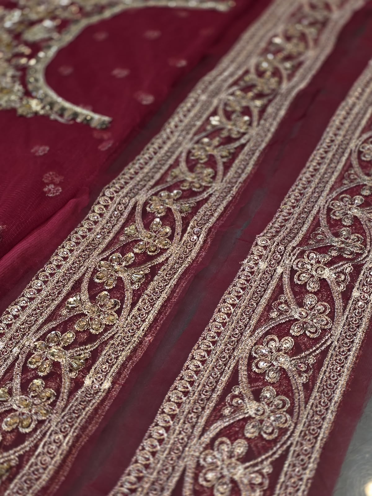 Bazif style real garment embroidered border strip