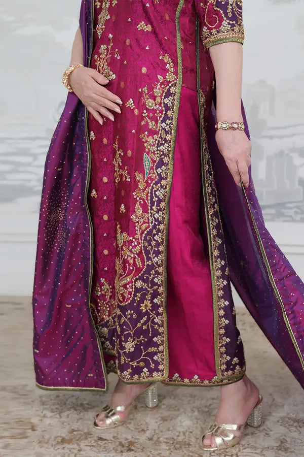 Farah Talib Aziz Bita Magenta style reference image 4