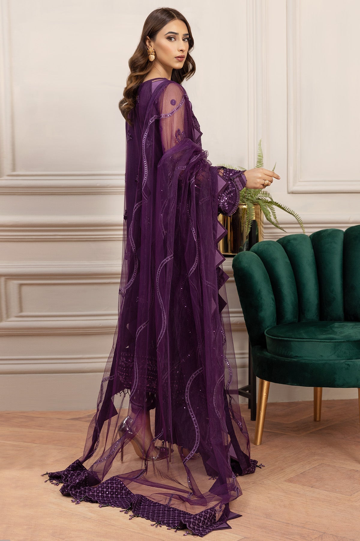 Farasha Damsel Style — Mairaz Three-Piece Suit