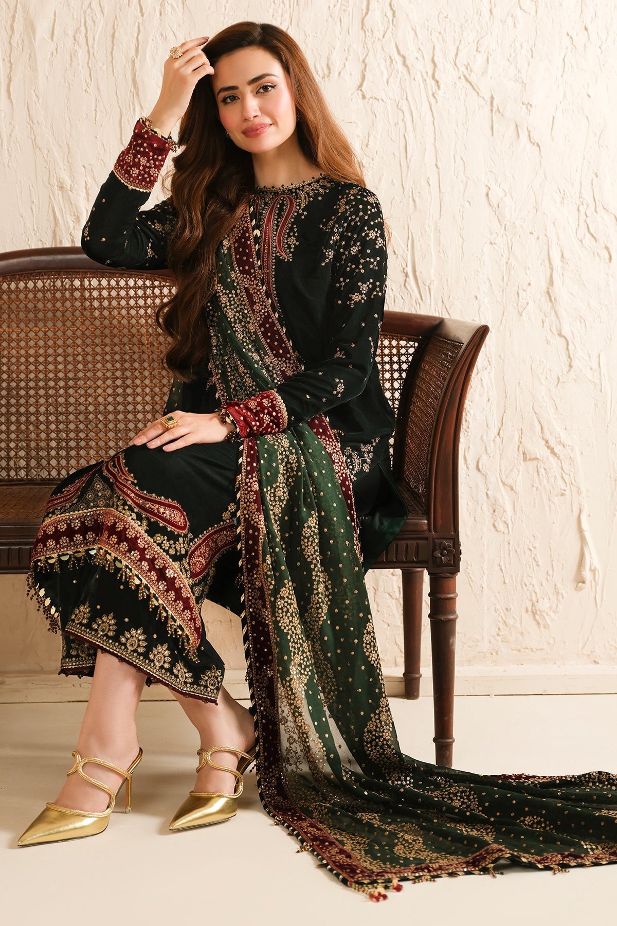 Jazmin VF-2034 Style — Mairaz Three-Piece Suit
