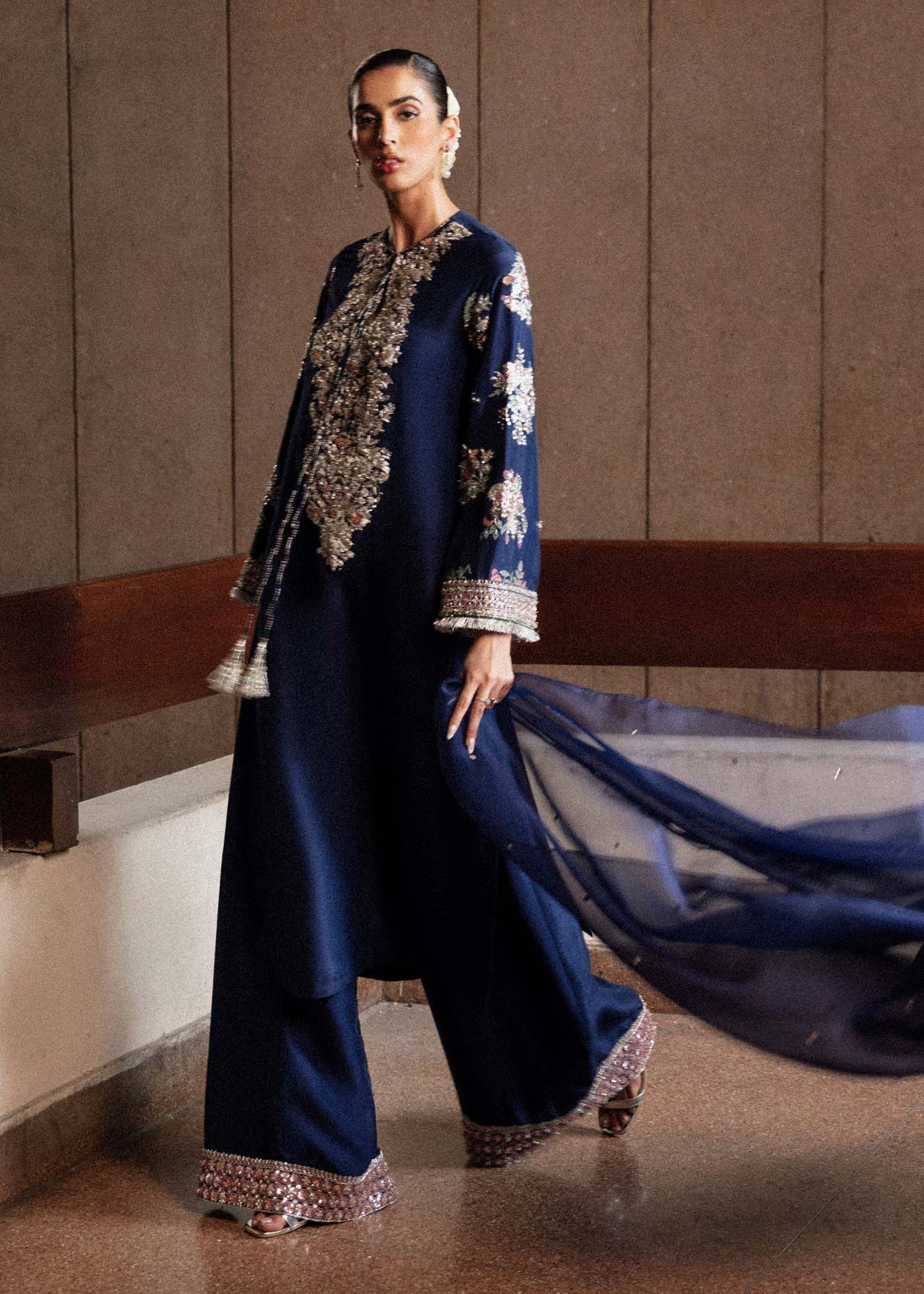 Hussain Rehar Saxe style — Mairaz navy blue kurta set reference, view 4 of 6
