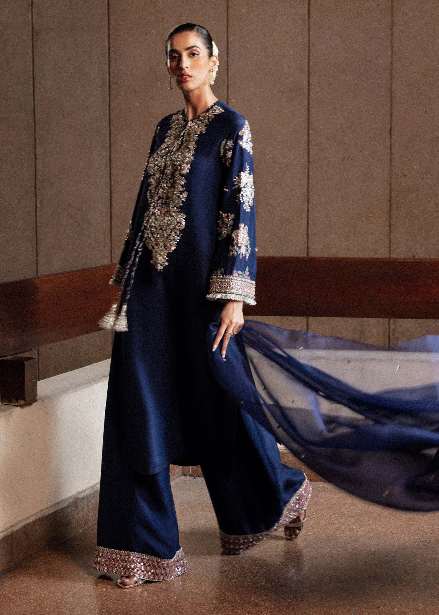 Hussain Rehar Saxe style — Mairaz navy blue kurta set reference, view 4 of 6