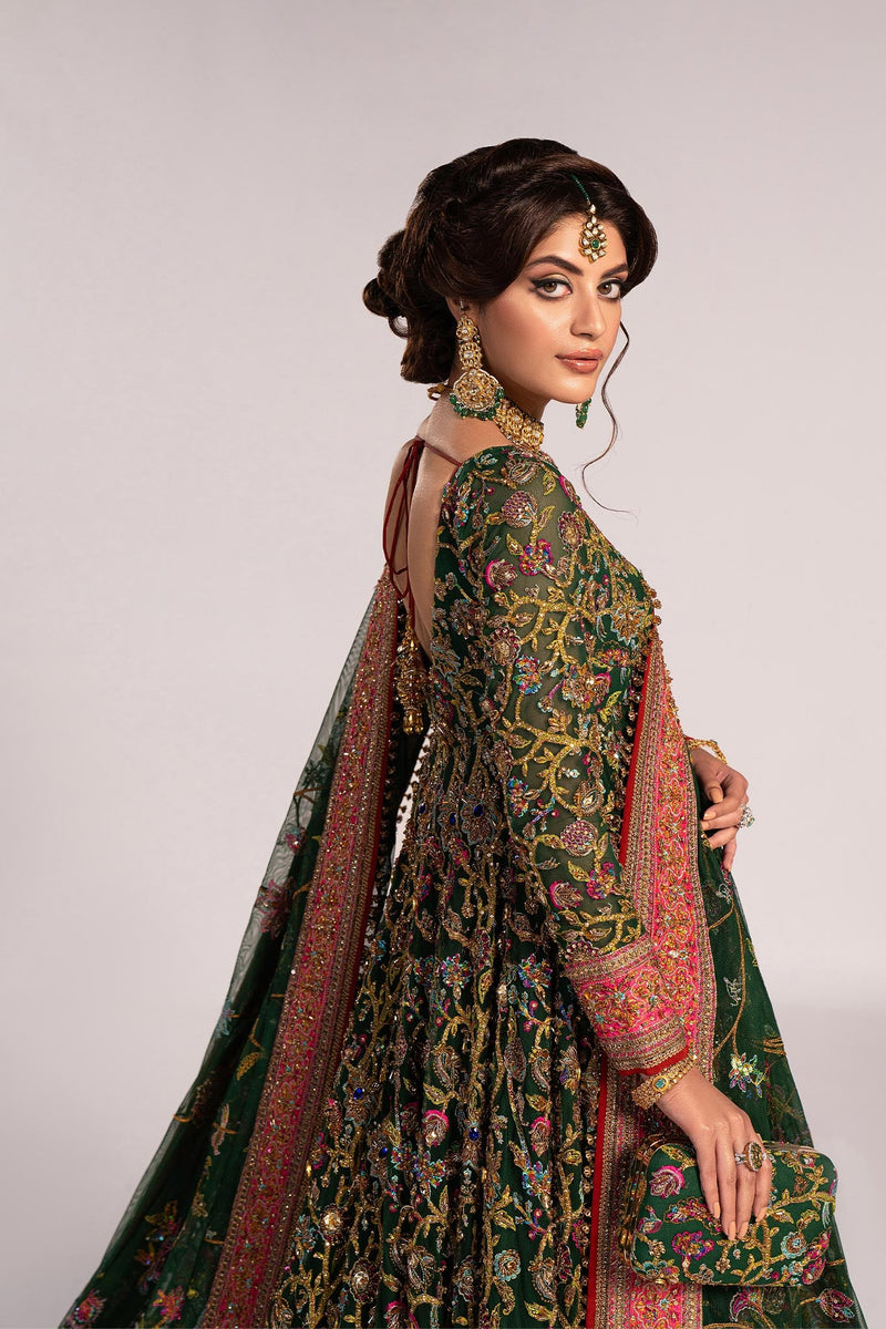 Fahad Hussayn Jhumath style green embroidered dupatta detail