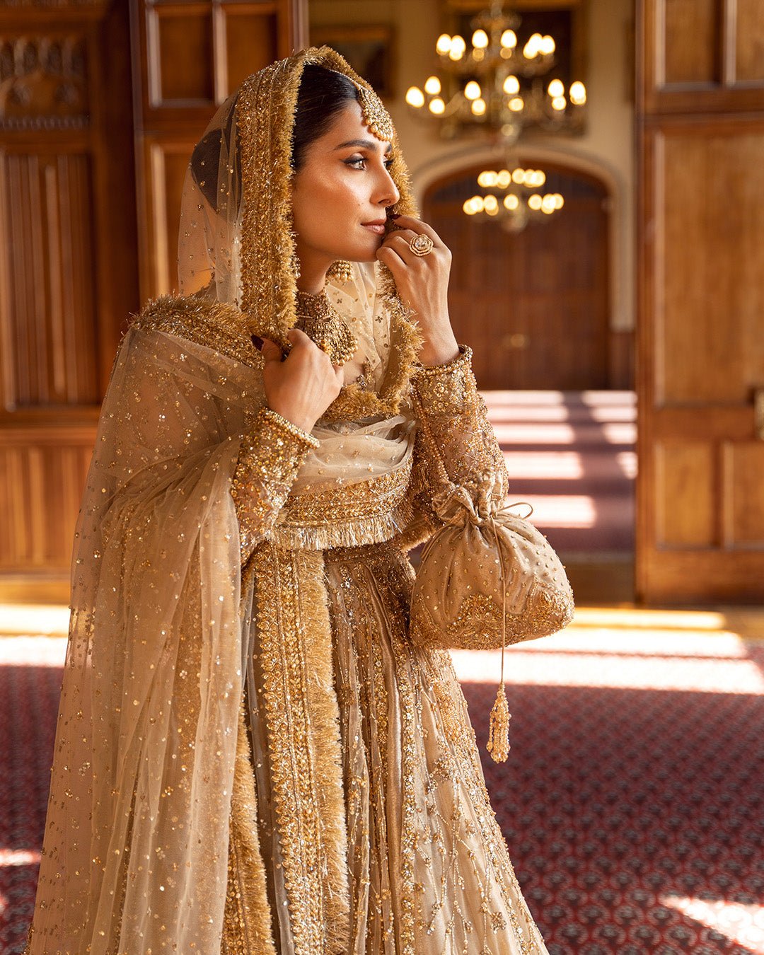 Faiza Saqlain Zariana reference image 6
