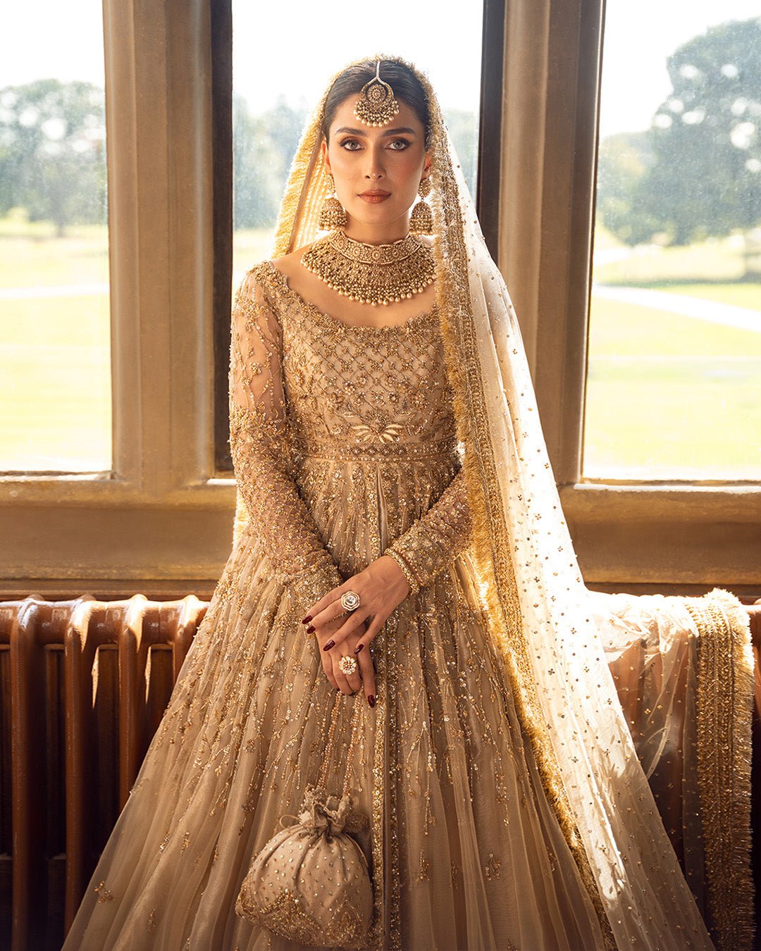 Faiza Saqlain Zariana reference image 7