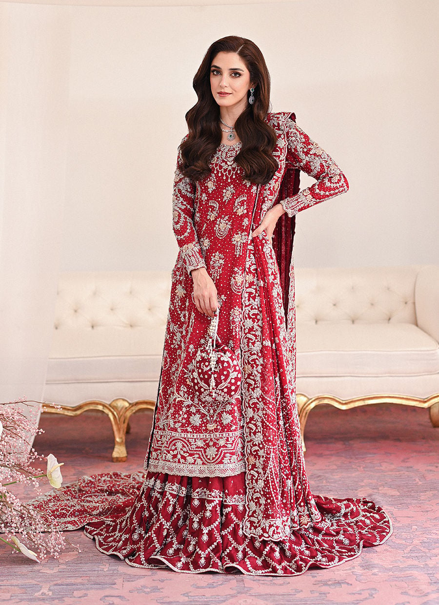 Farah Talib Aziz Azrina Scarlett style reference image 1