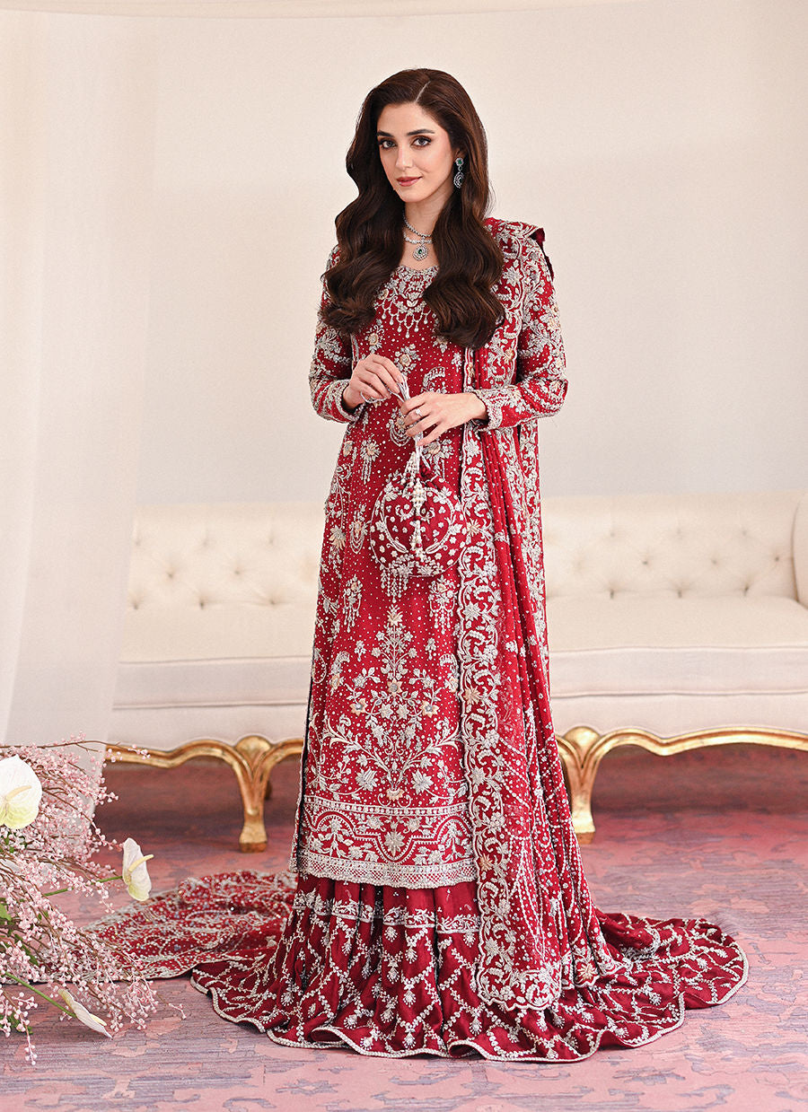 Farah Talib Aziz Azrina Scarlett style reference image 7