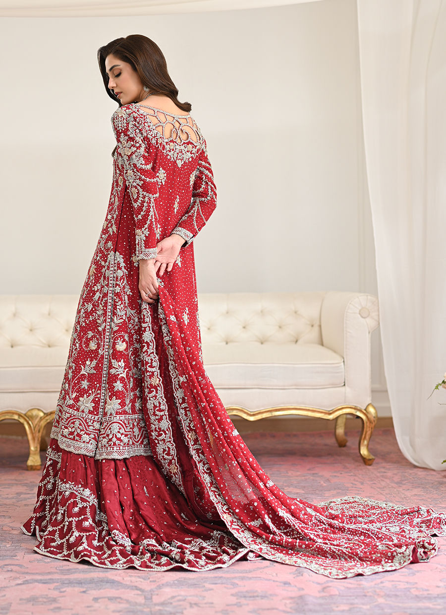 Farah Talib Aziz Azrina Scarlett style reference image 12