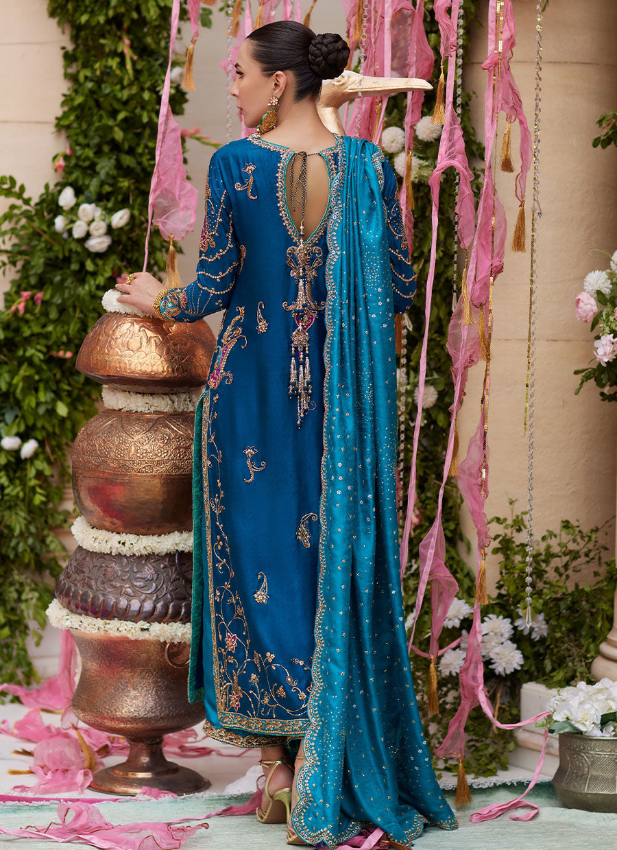 Farah Talib Aziz Nihal Teal style reference image 7