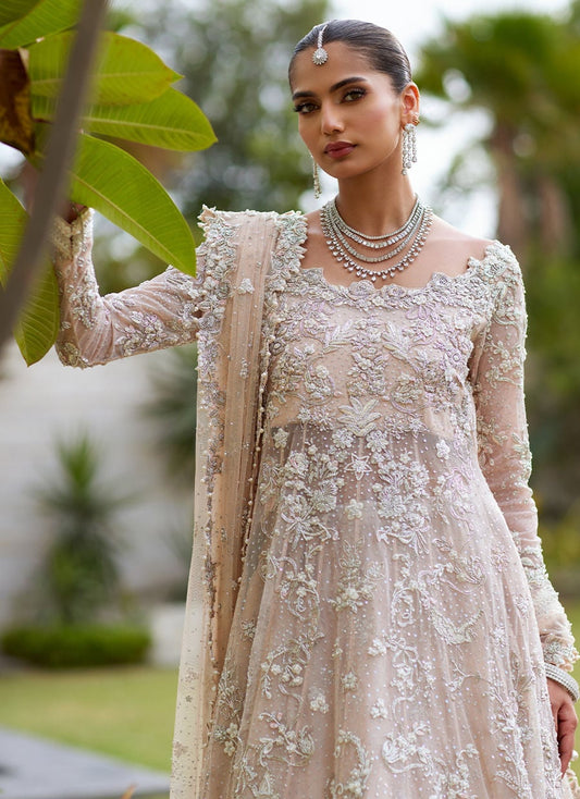 Farah Talib Aziz Shahnoor Pale Pink bridal style reference image 1