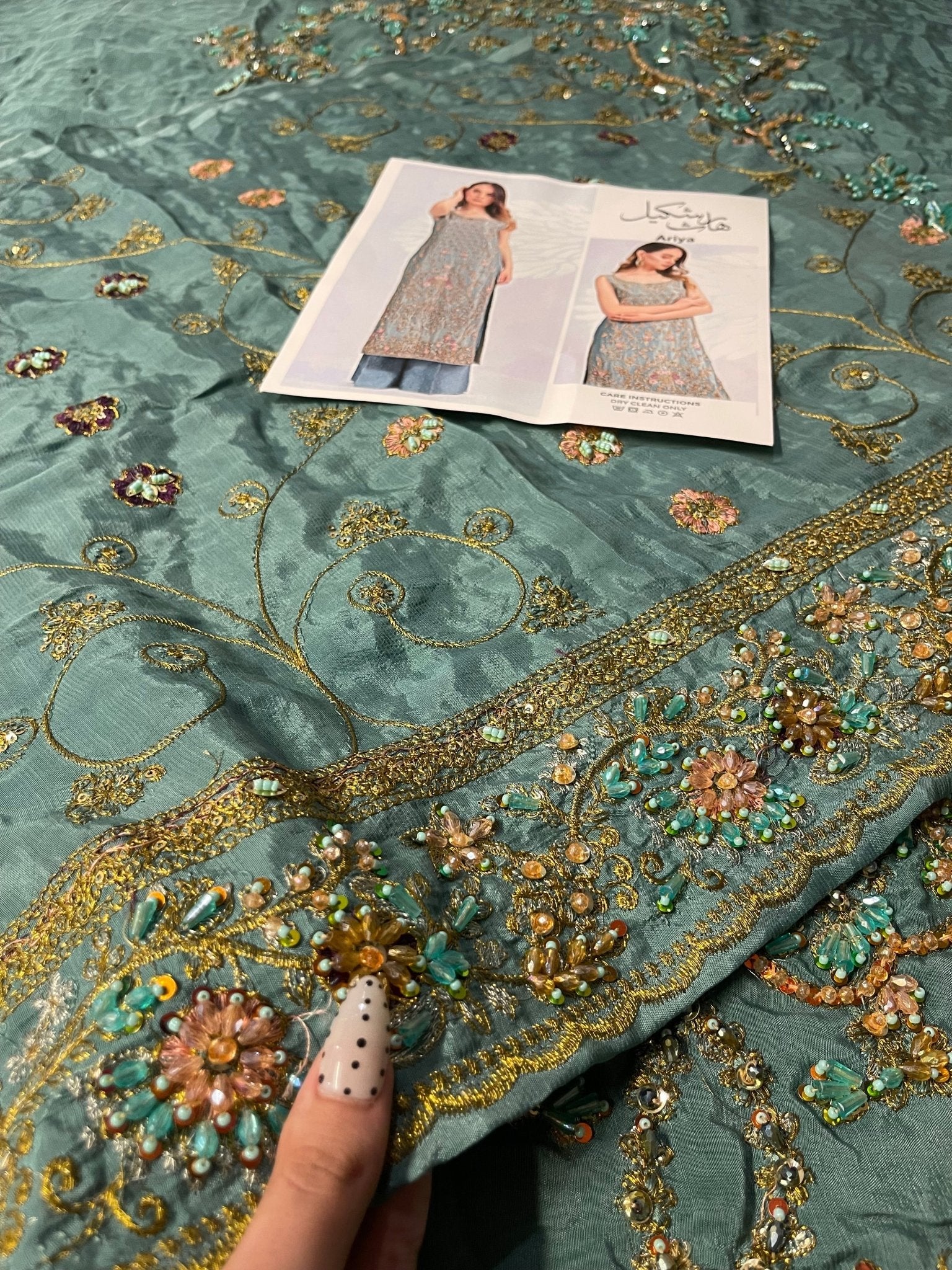Haris Ansari – Ariya Style — Mairaz reproduction, product view 17 of 19