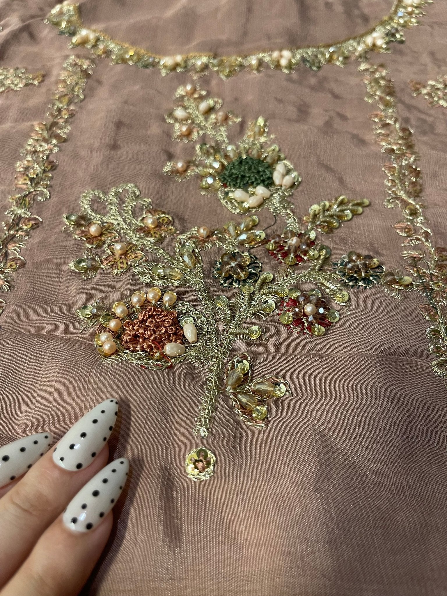 Haris Ansari – Muted Blush Style — Mairaz reproduction, product view 15 of 17