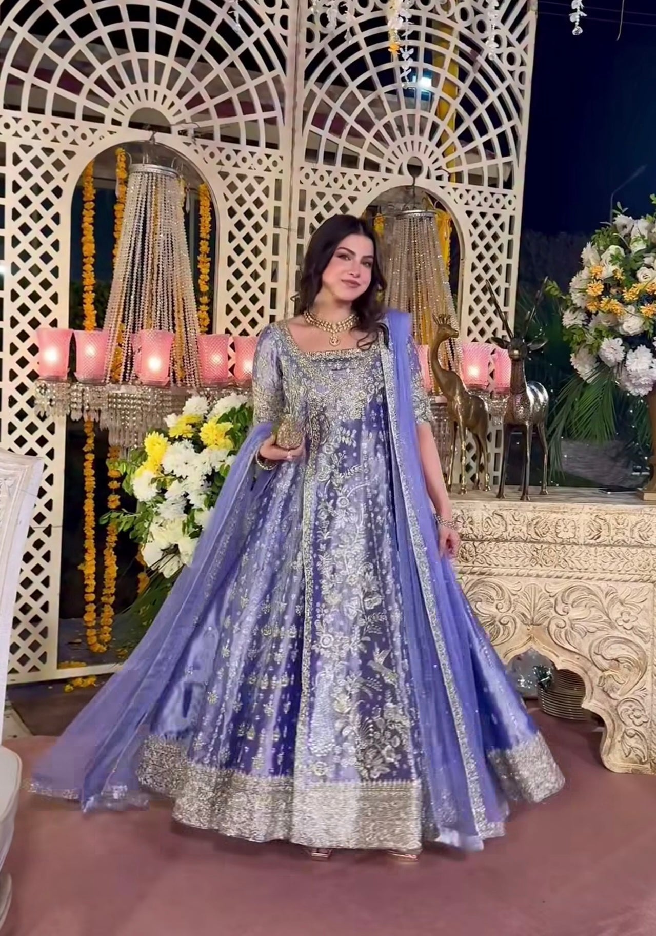 Haris Shakeel – Eyena Style, full front view