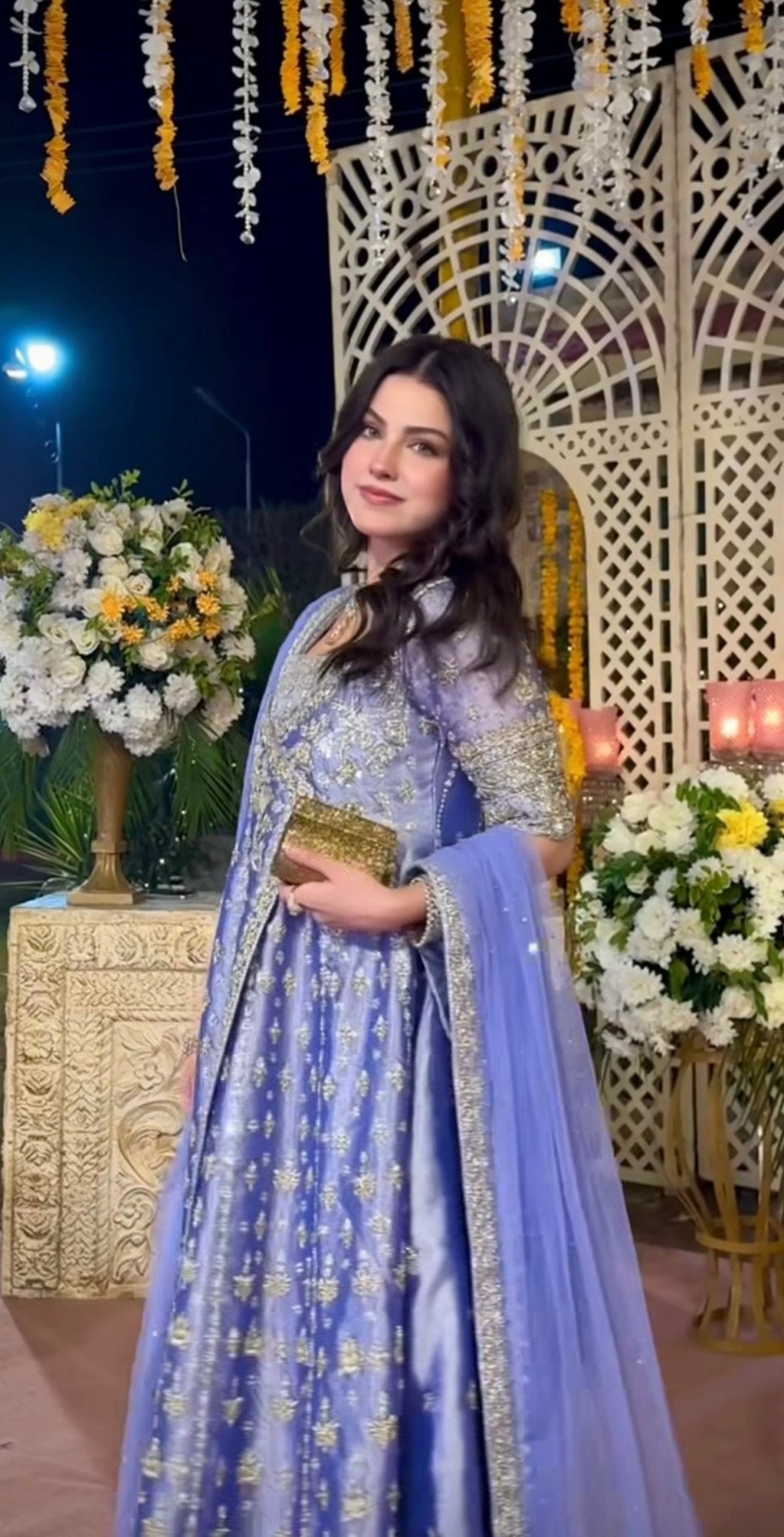 Haris Shakeel – Eyena Style, full outfit view 5