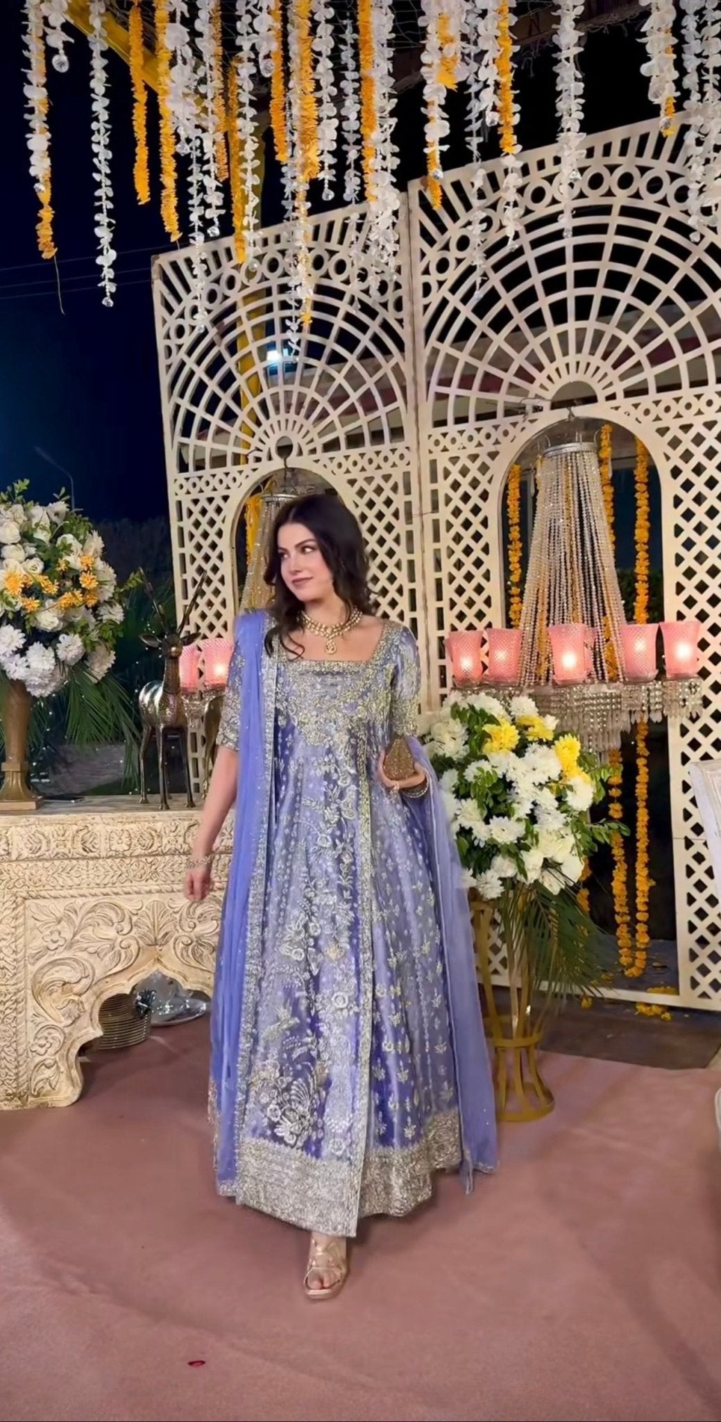 Haris Shakeel – Eyena Style, full outfit view 3