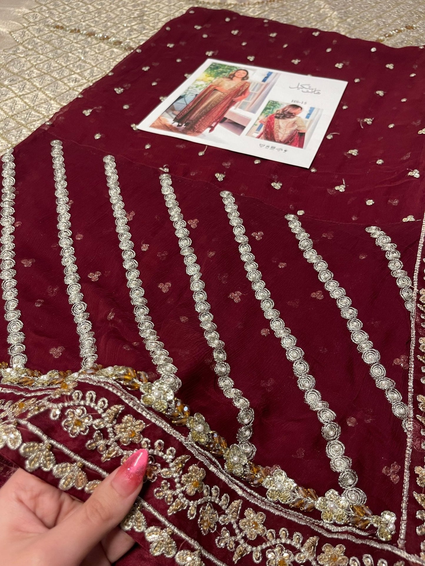 Haris Shakeel – Nawal Style, embroidery and fabric detail 17