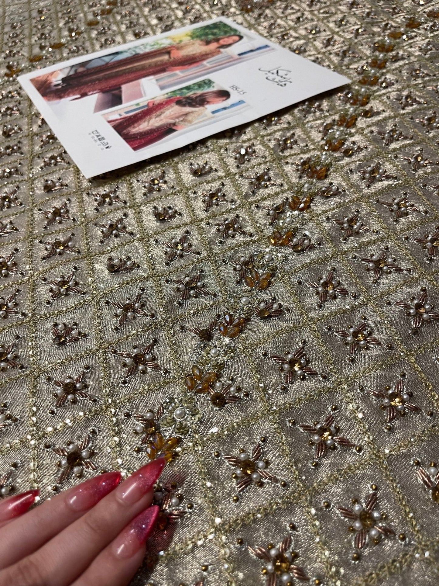 Haris Shakeel – Nawal Style, embroidery and fabric detail 5