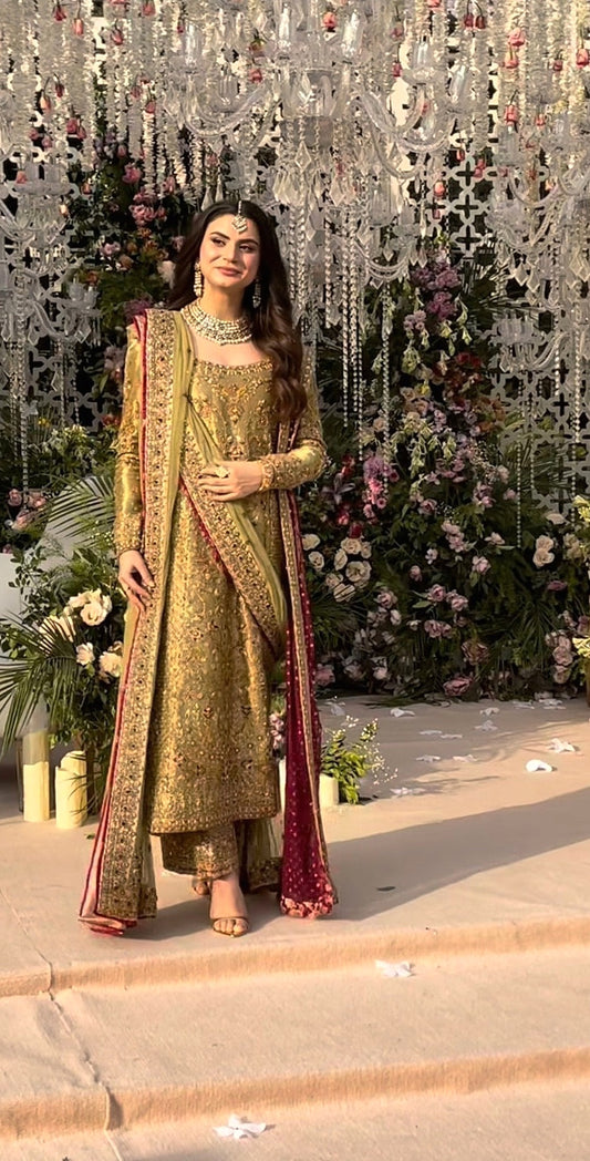 Pistachio Style, full outfit view 2
