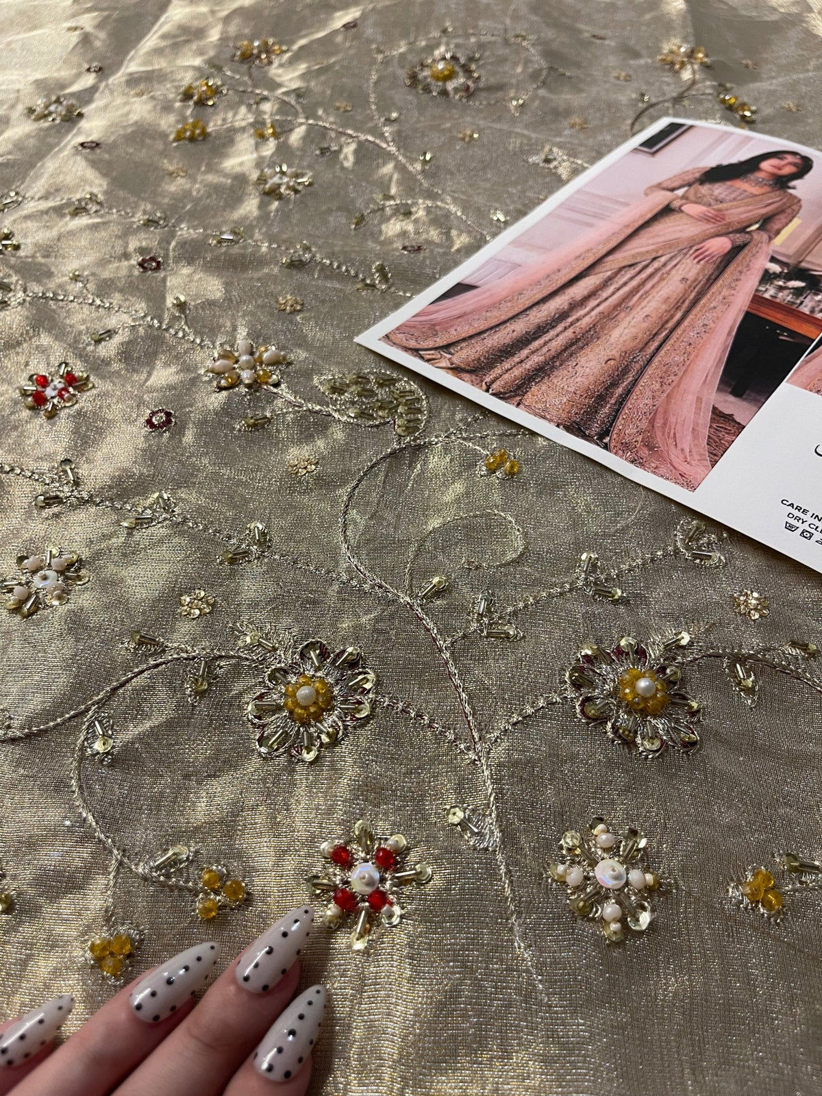 Haris Shakeel – Sahar Blue Style, embroidery and fabric detail 3