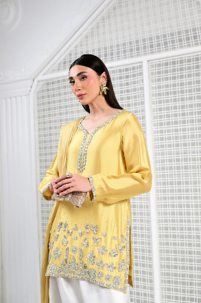 Huma Mistry Butter Radiance Style embroidery close-up