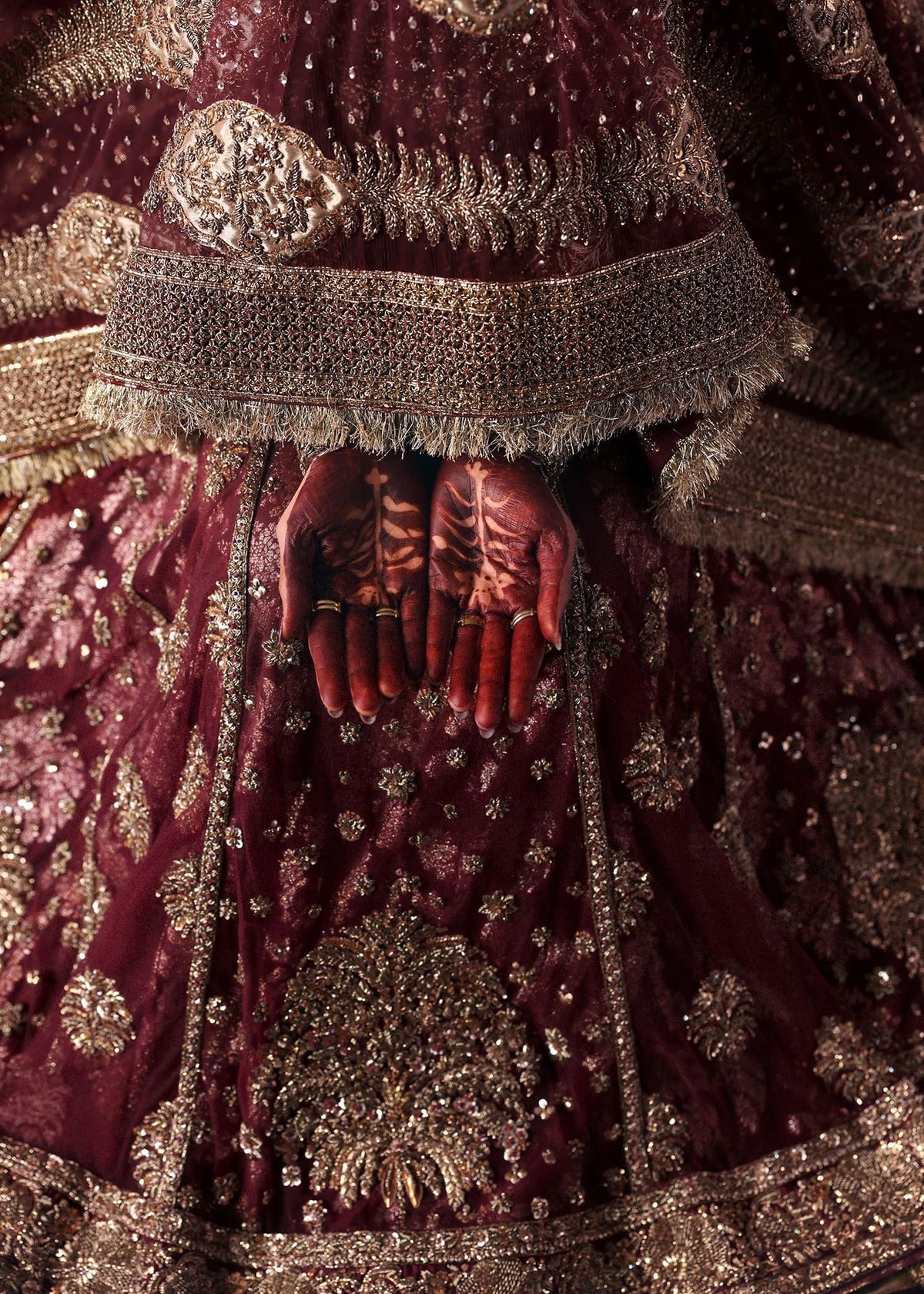 Hussain Rehar Bayaan burgundy maroon pishwas and lehenga — border close-up, source design reference