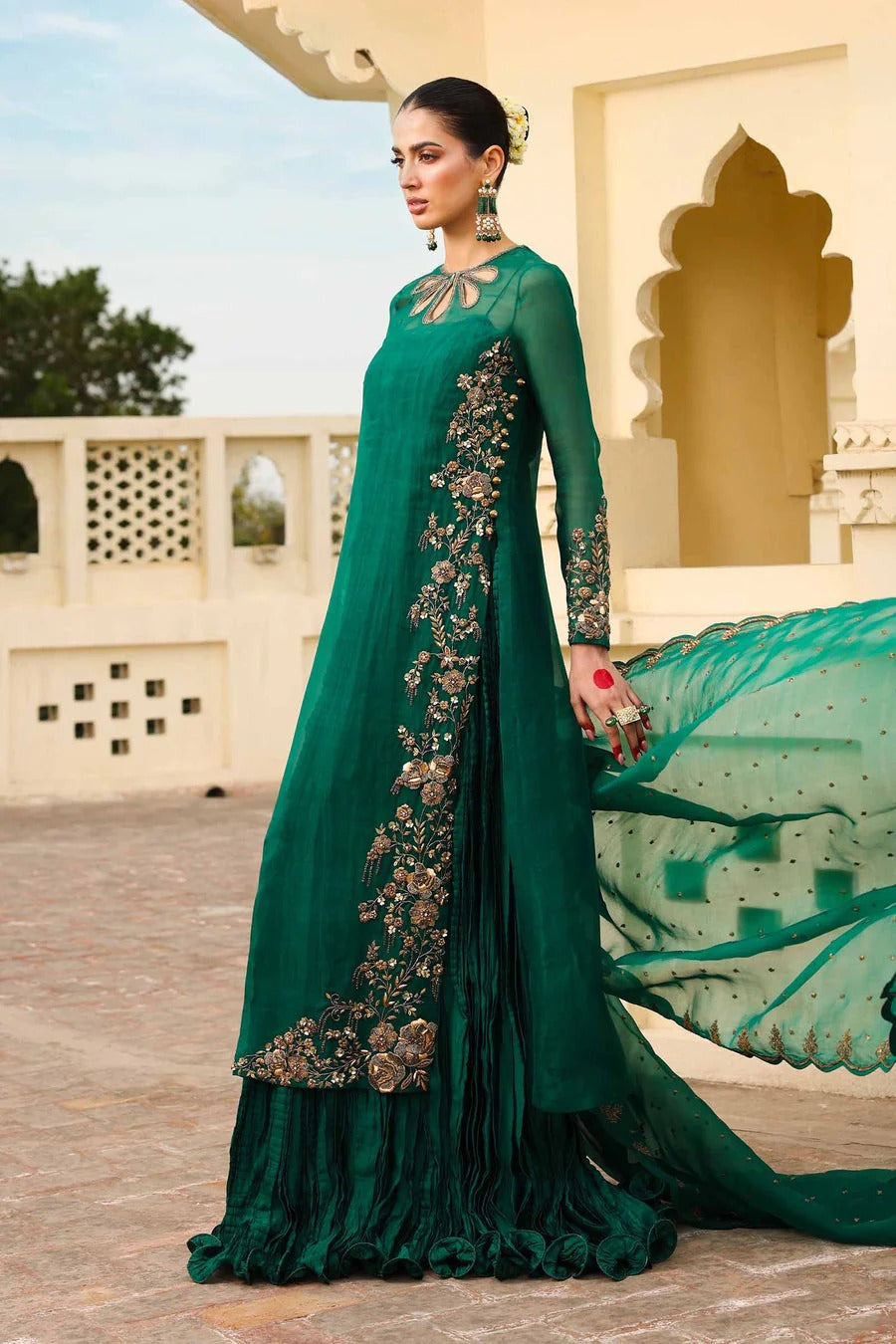 Noor-e-Sabz emerald green outfit side view with flowing organza dupatta