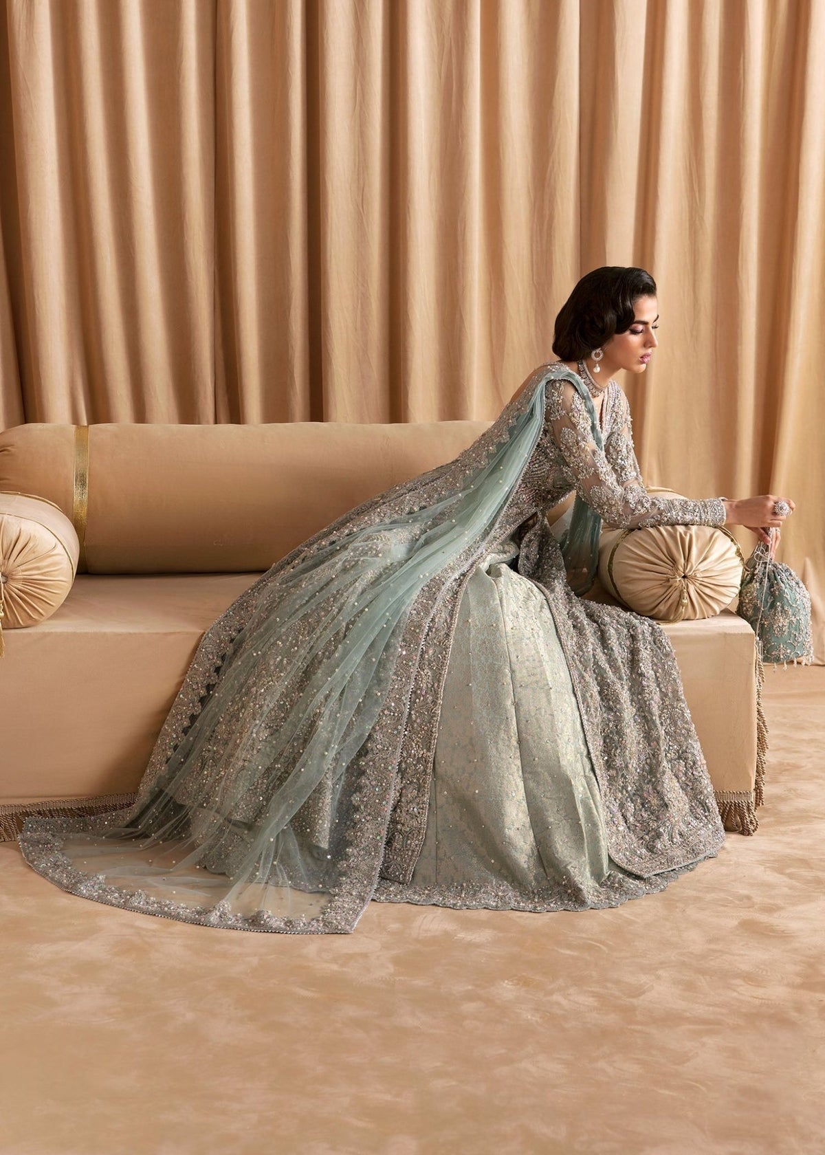 Kanwal Malik Rija style dupatta and embroidery detail
