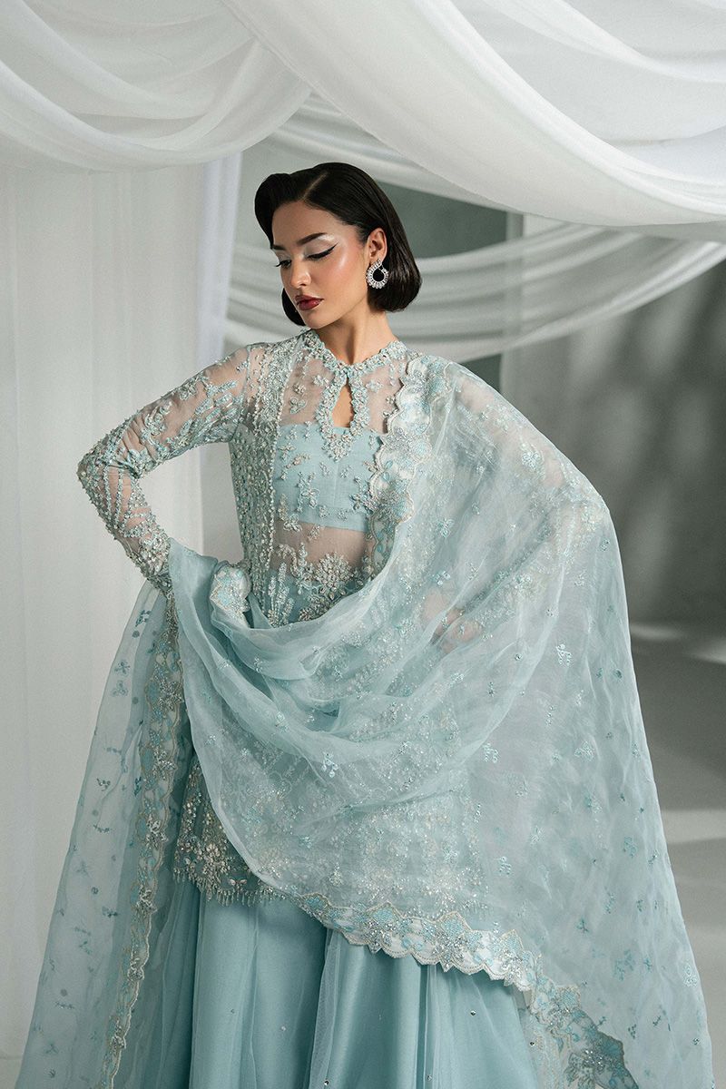 Khakaa Elyra Style by MAIRAZ — dupatta spread showing spray motifs and scalloped border