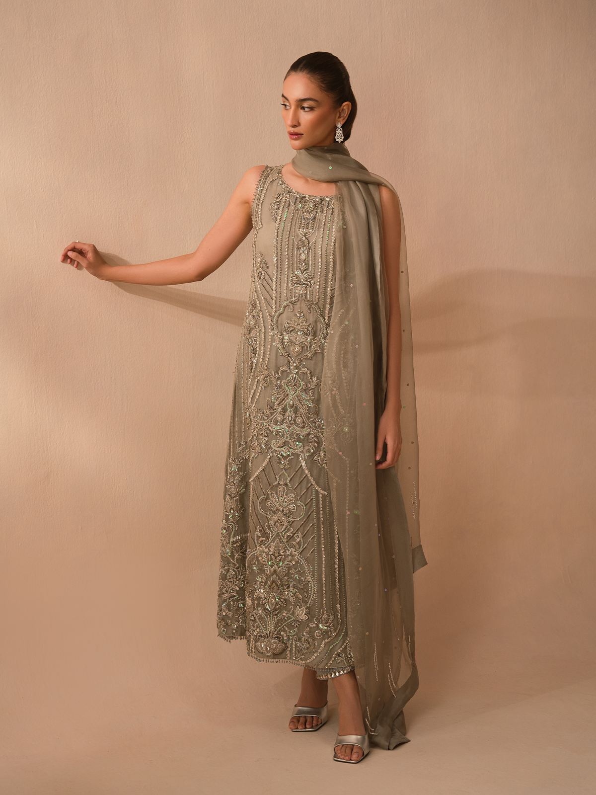 Abeera Usman – Silver Mint Style — source-design reference, additional view 5