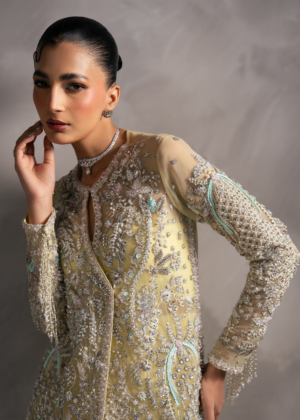 Ariana lime yellow long shirt with flared bottom, reference outfit photograph 8 — Made by Mairaz reproduction