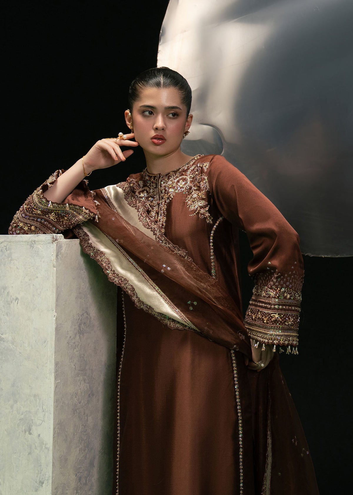 David Off chocolate brown shirt suit, reference outfit photograph 2 — Made by Mairaz reproduction