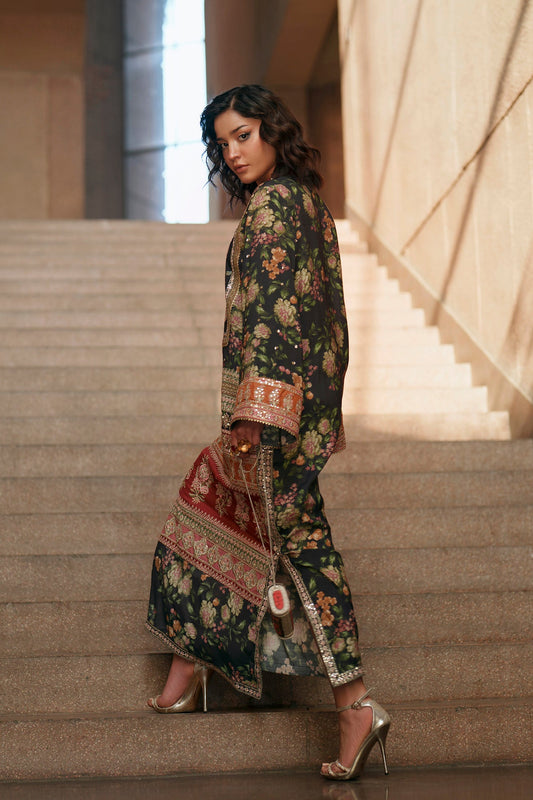 E1009-104-902, made by MAIRAZ — side view, design reference