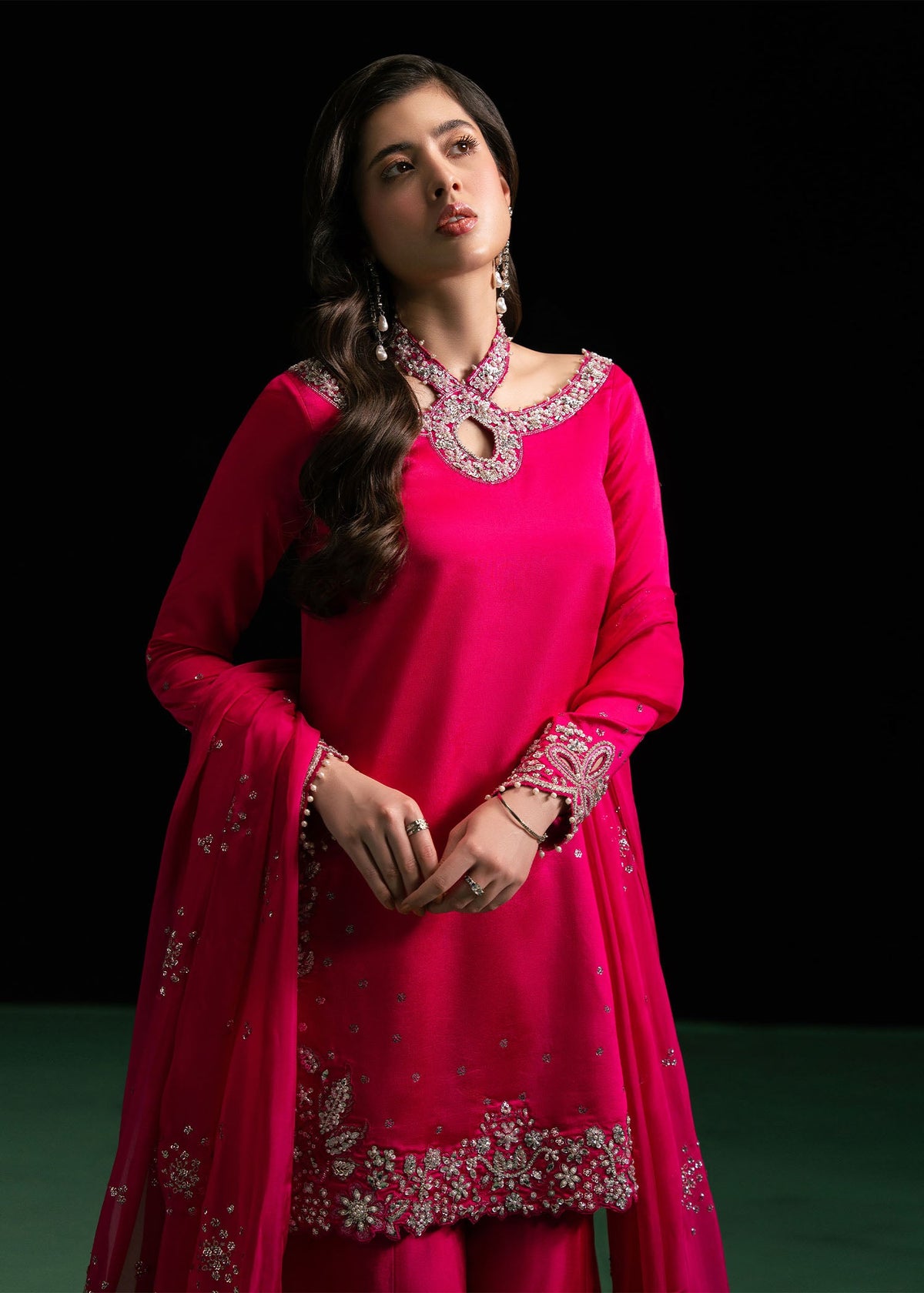 Erna fuchsia pink shirt suit, reference outfit photograph 7 — Made by Mairaz reproduction